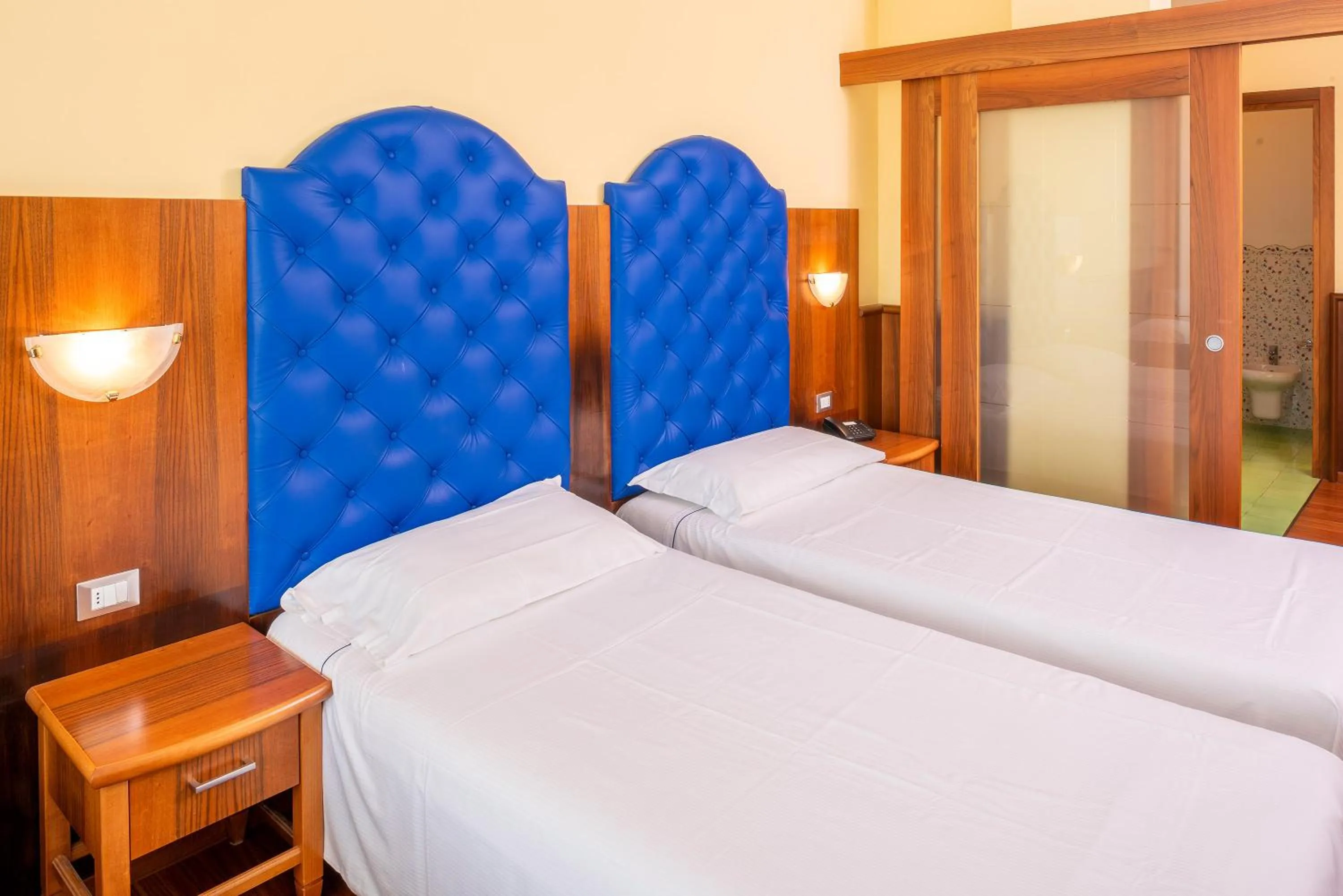 Bed in Hotel Internazionale