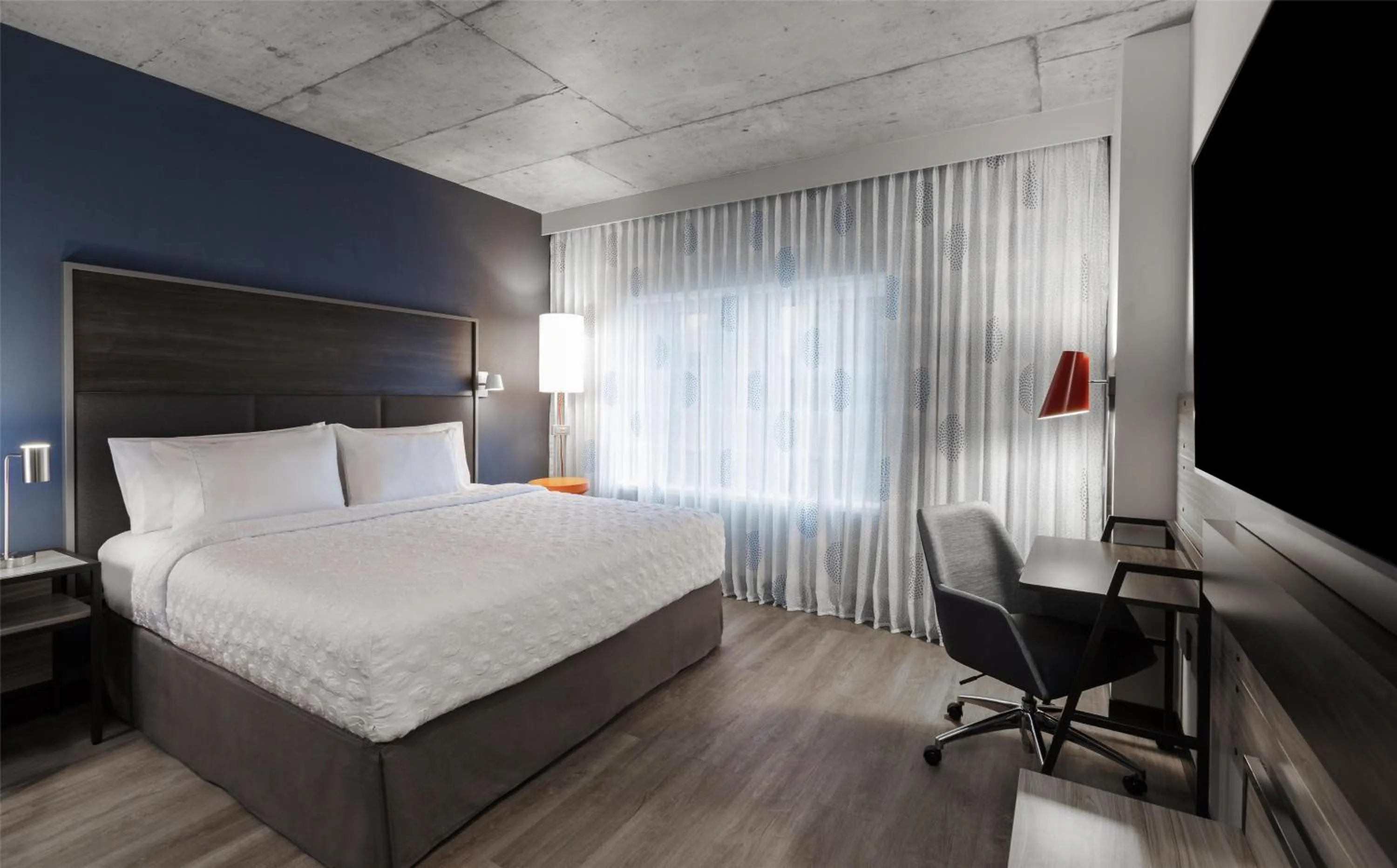 Bed in Tru By Hilton Montréal centre-ville