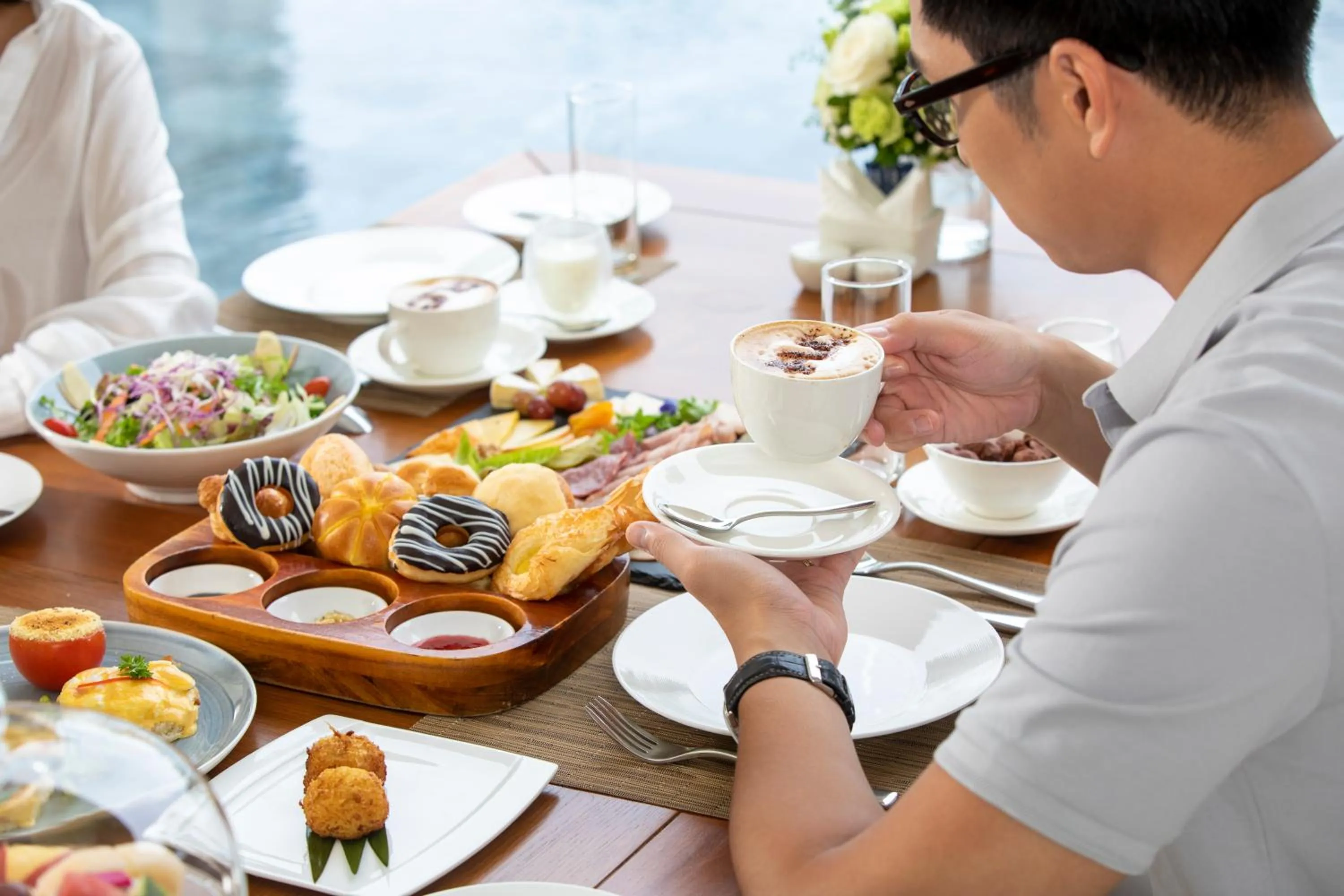 Breakfast in FLC Luxury Resort Samson