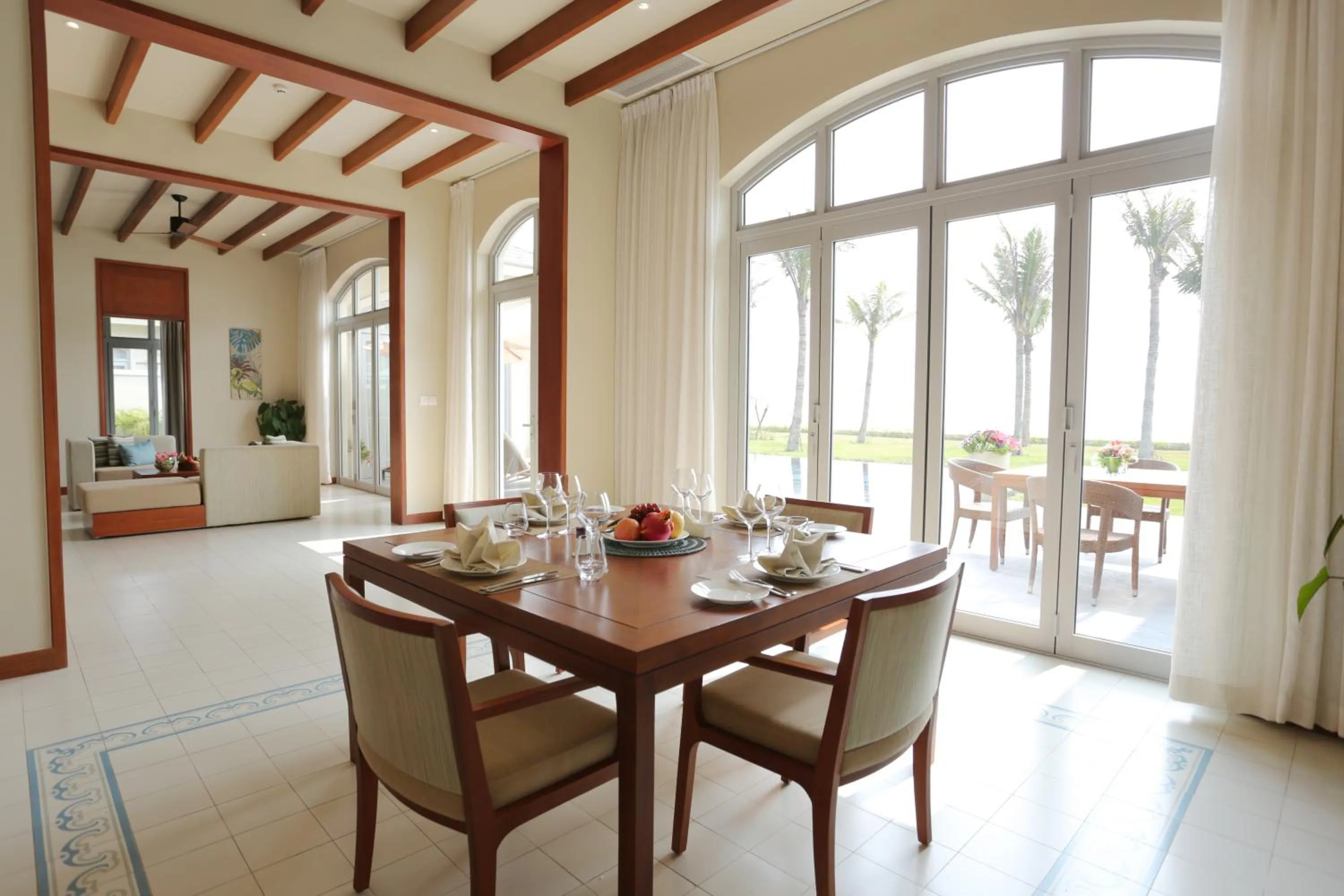 Day in FLC Luxury Resort Samson