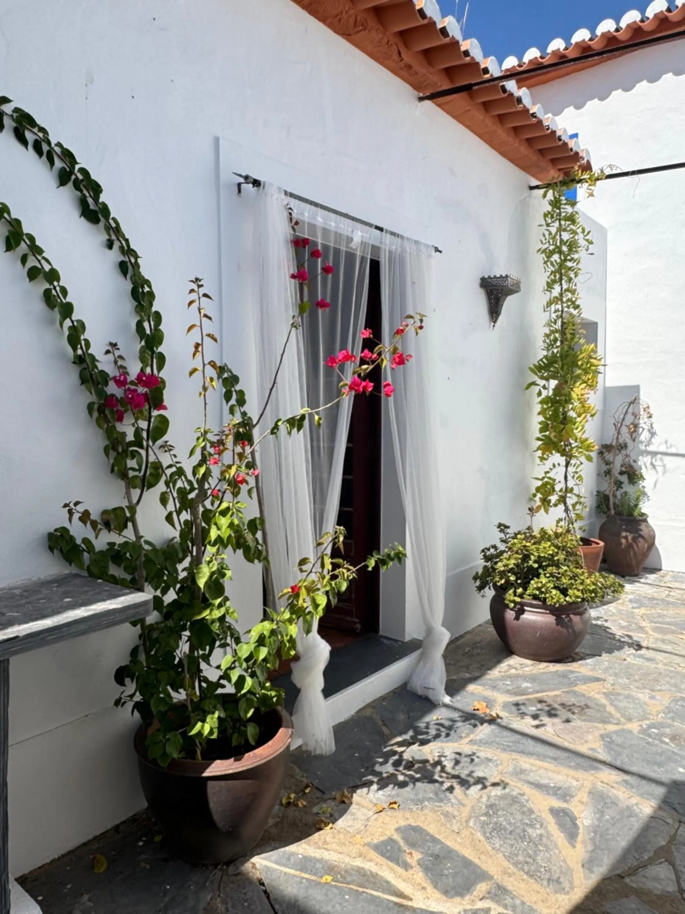 Patio in Horta da Moura by WOT Signature