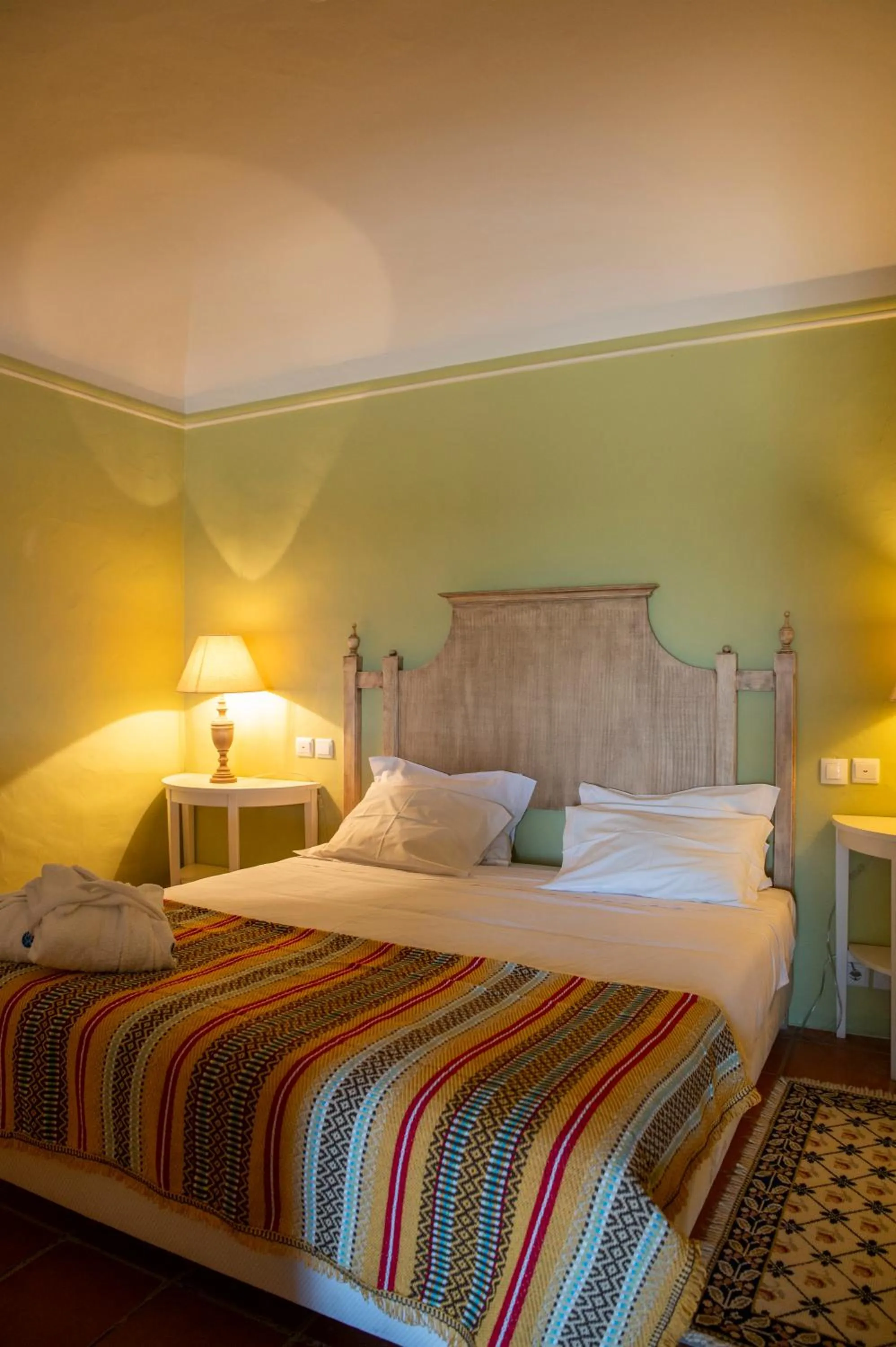 Bed in Horta da Moura by WOT Signature