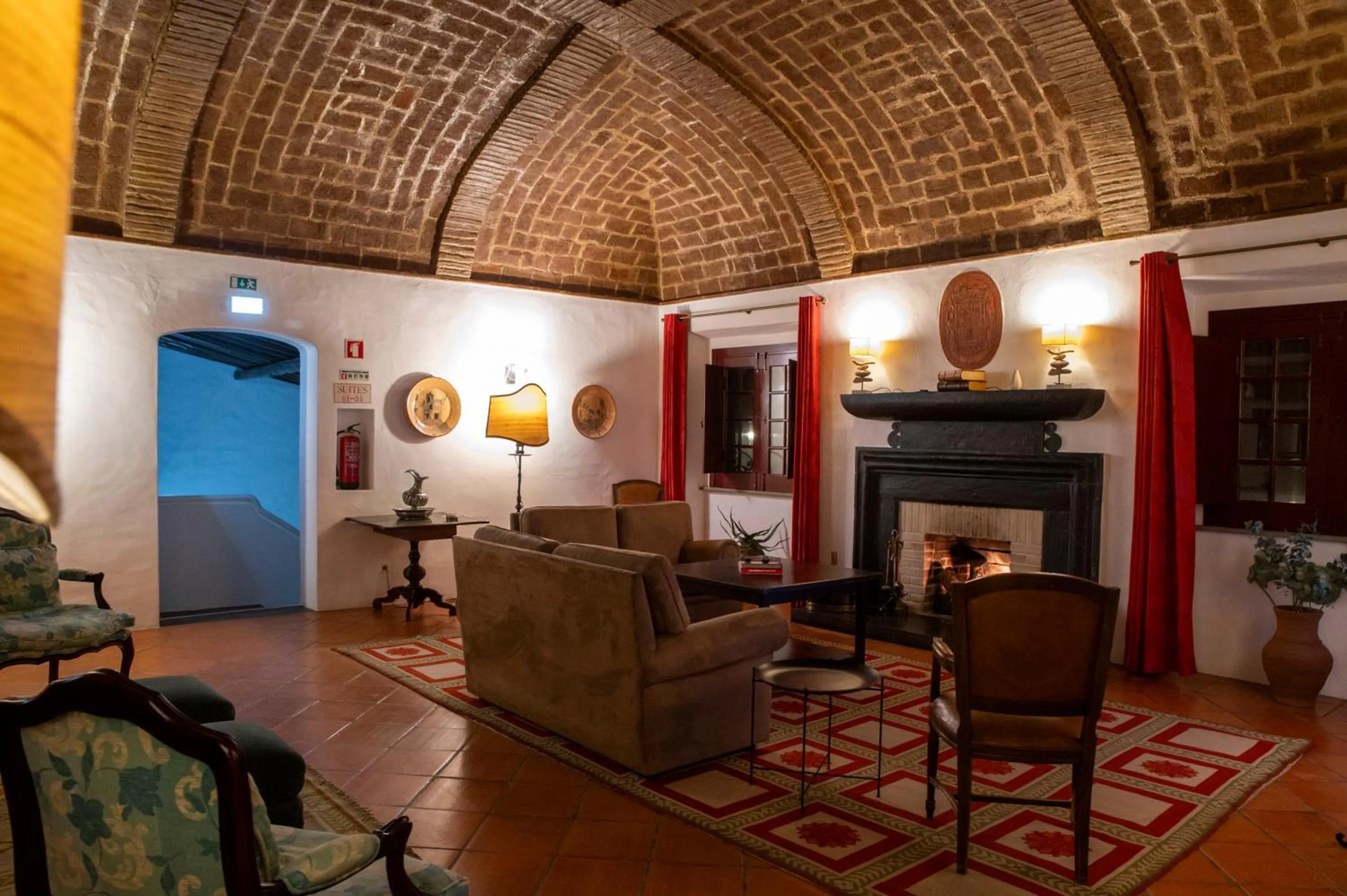 Living room in Horta da Moura by WOT Signature