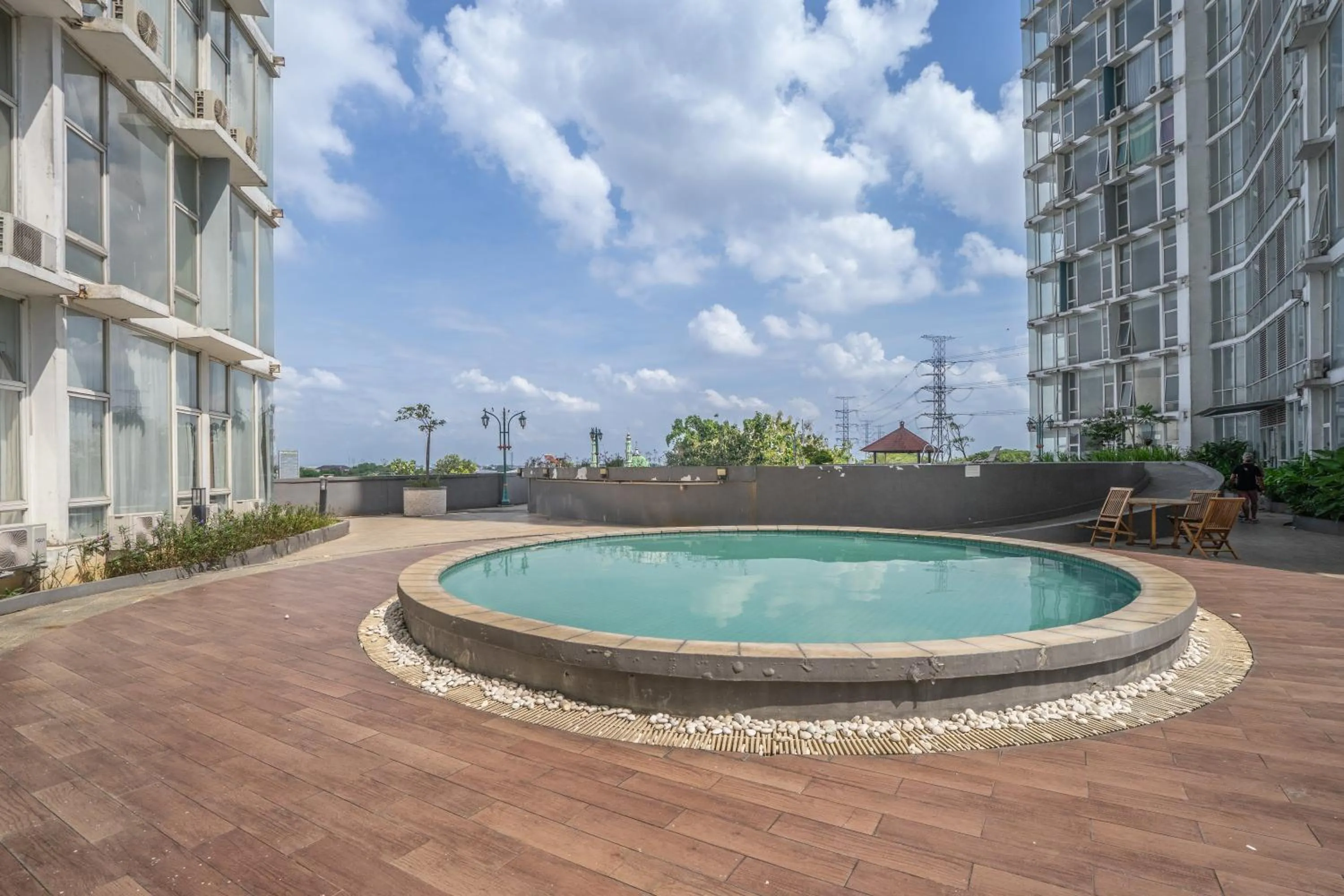 Day in ROKET ROOM Majestic By Reccoma