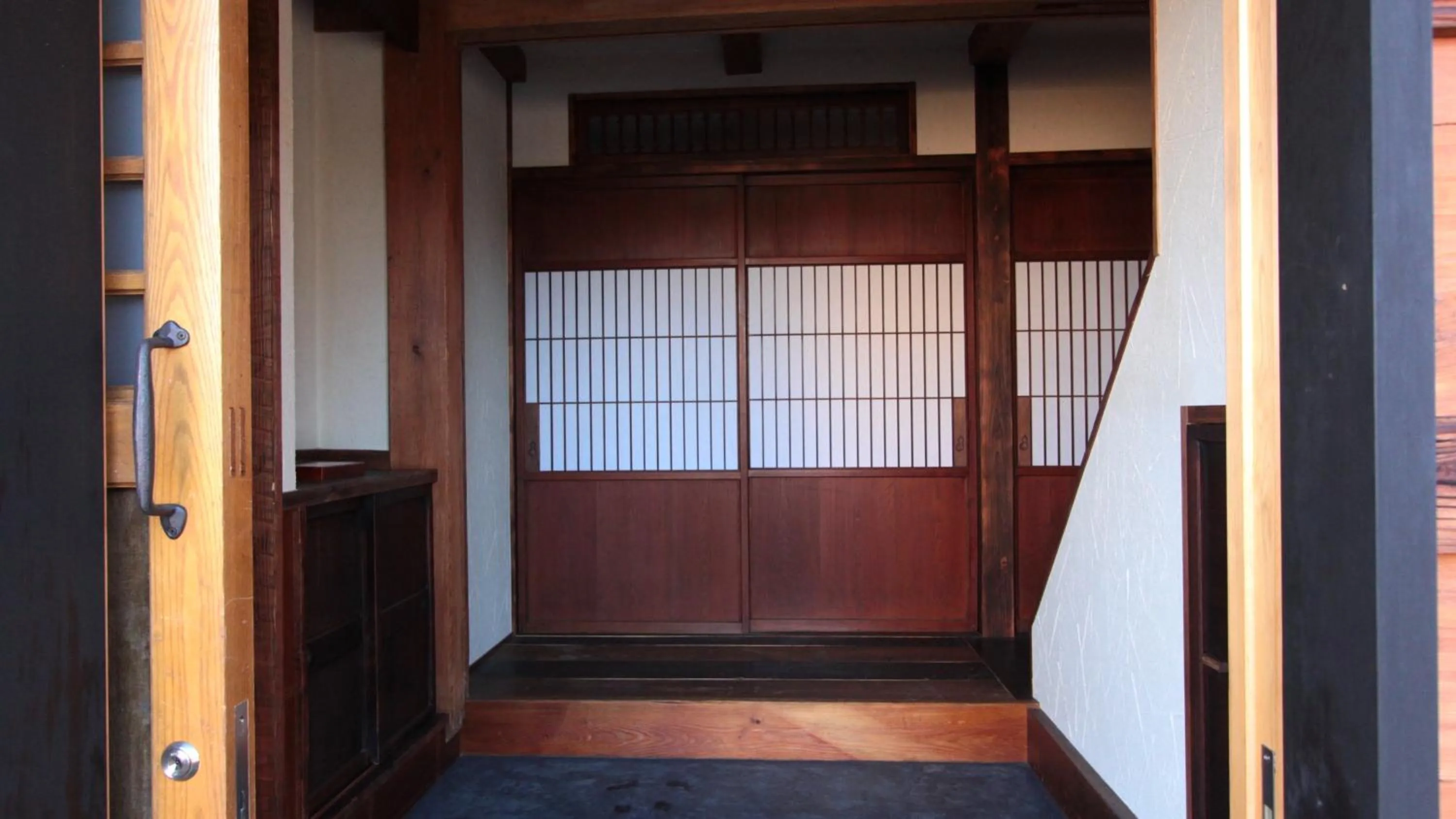 Facade/entrance in SOY