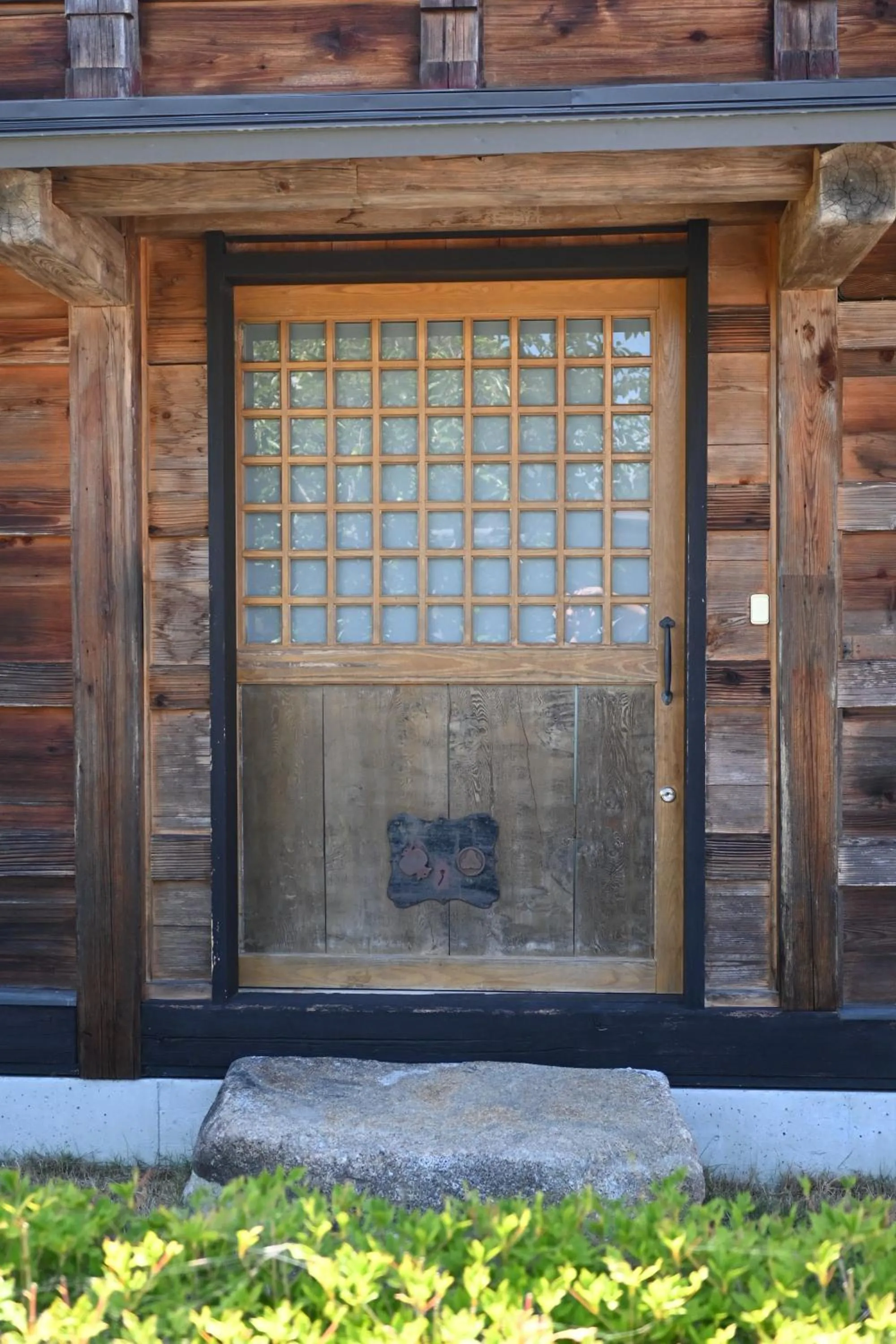 Facade/entrance in SOY