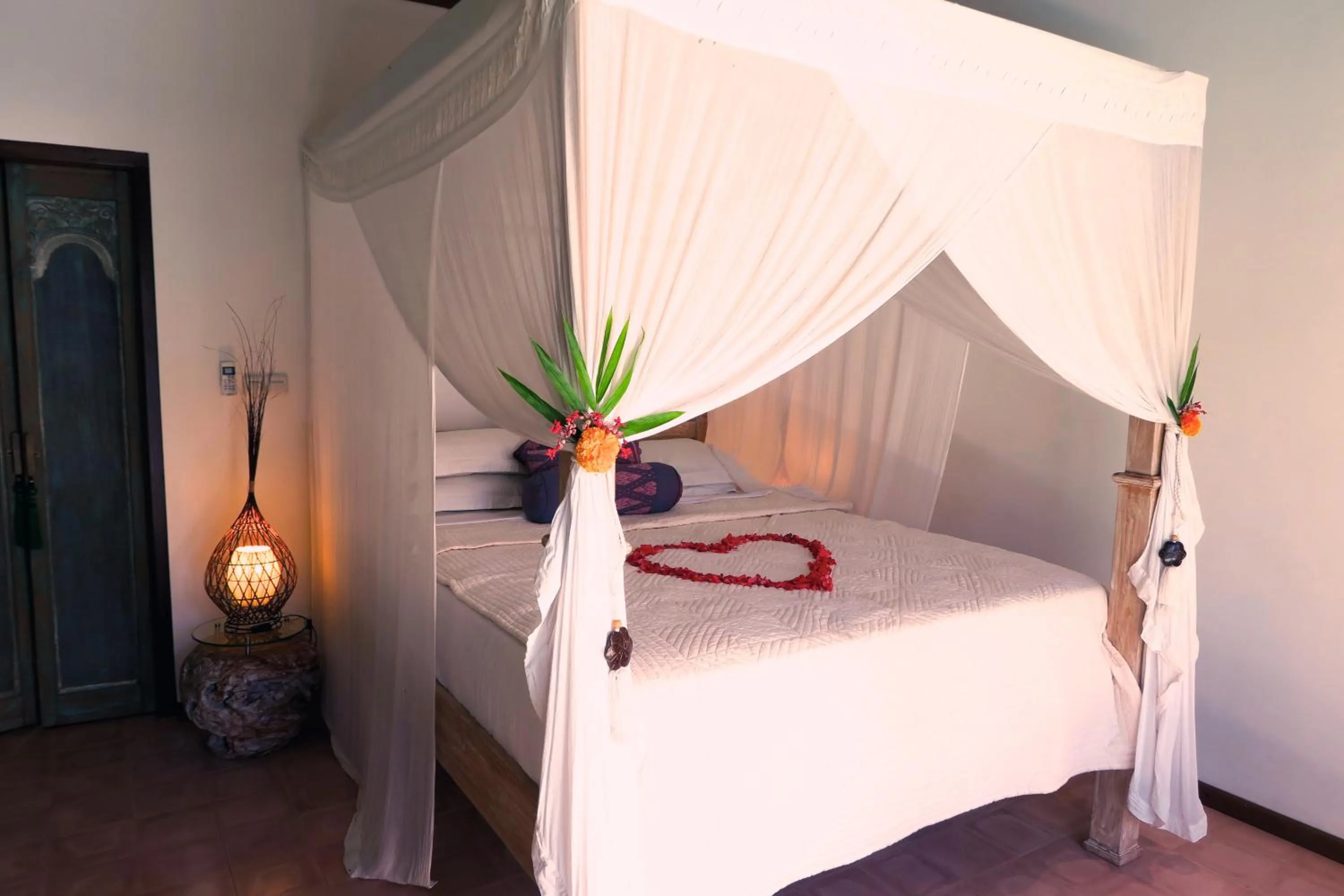 Bed in Cili Emas Oceanside Resort