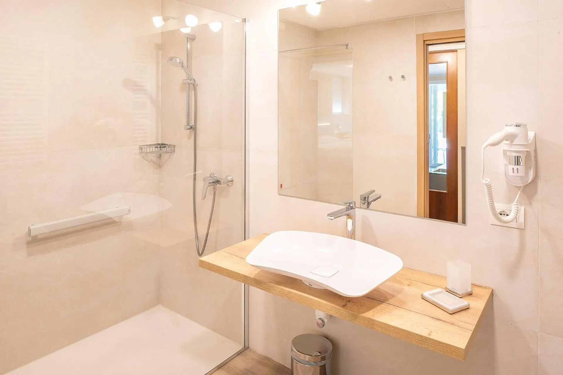 Shower in Residenza Panorama