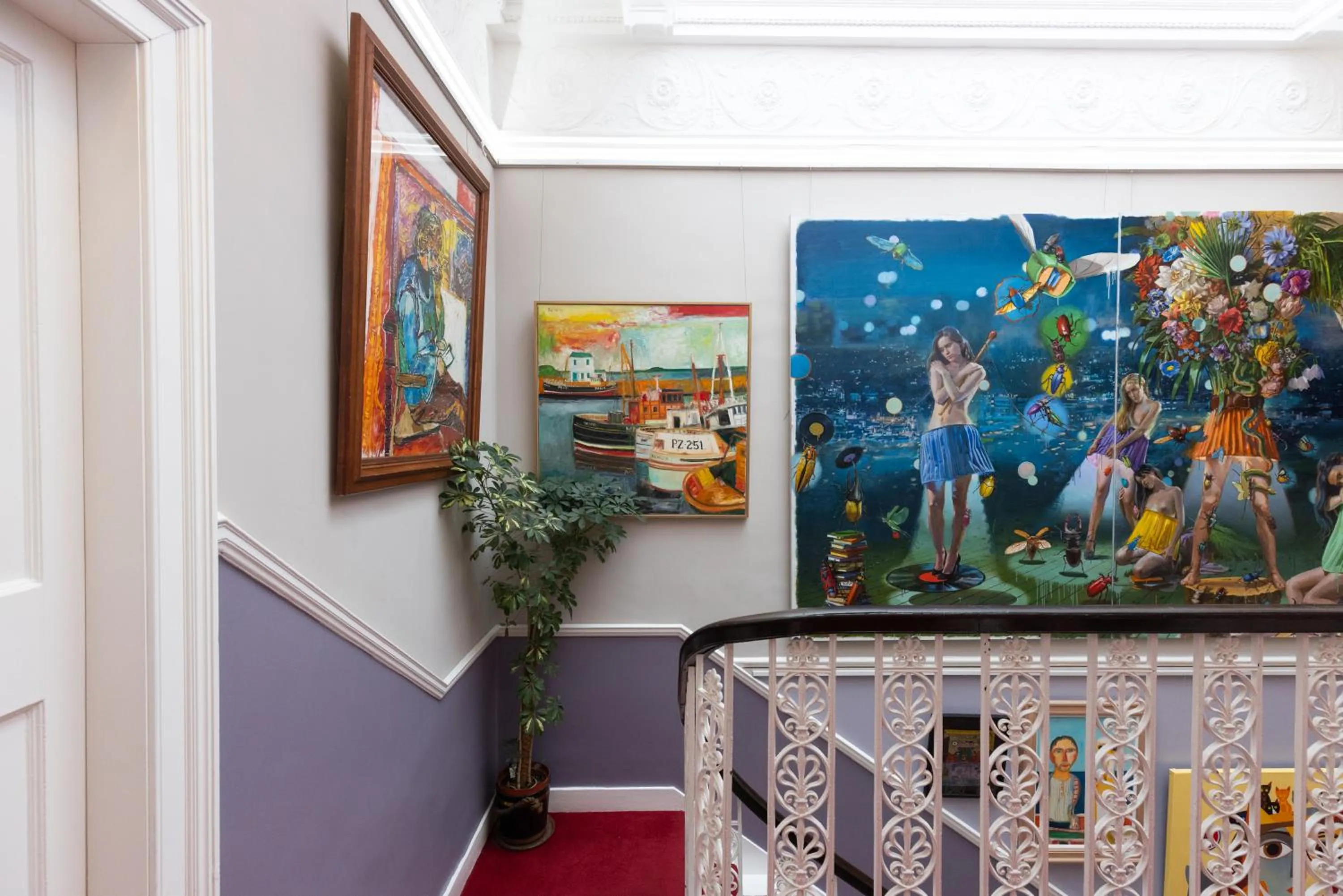 Decorative detail in 24 Royal Terrace