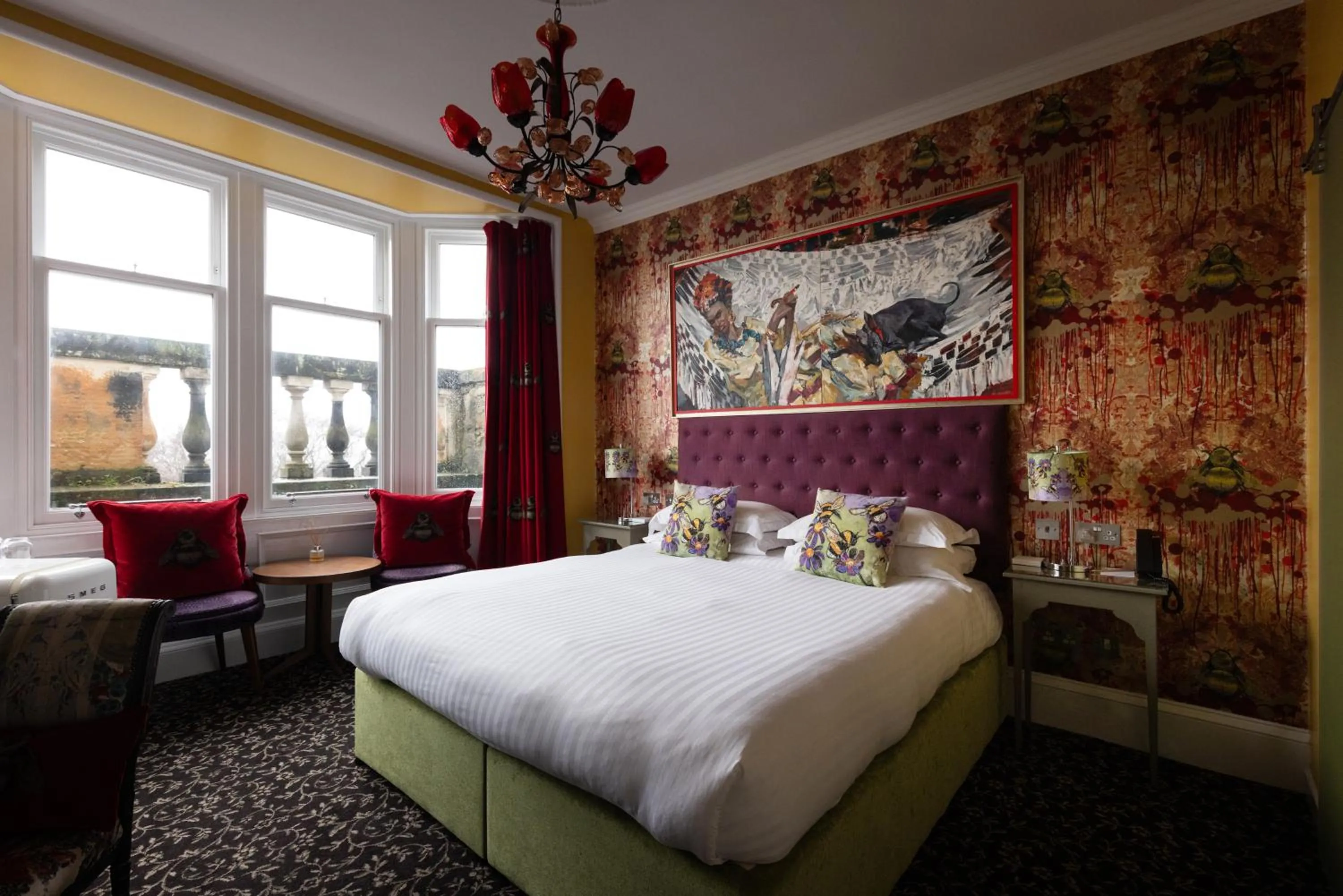 Bedroom, Bed in 24 Royal Terrace