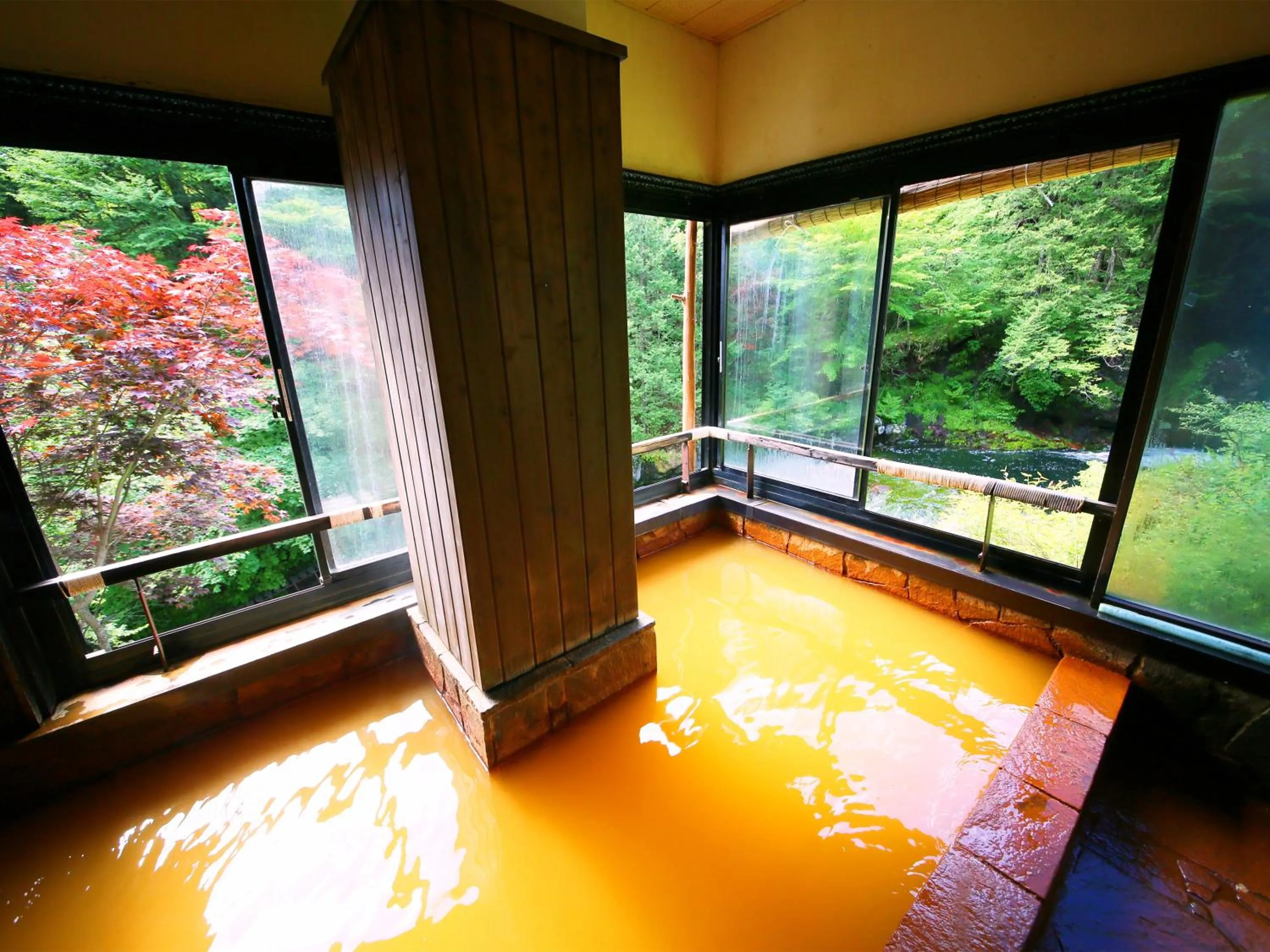 Hot Spring Bath in Yama no Yado Meiji Onsen