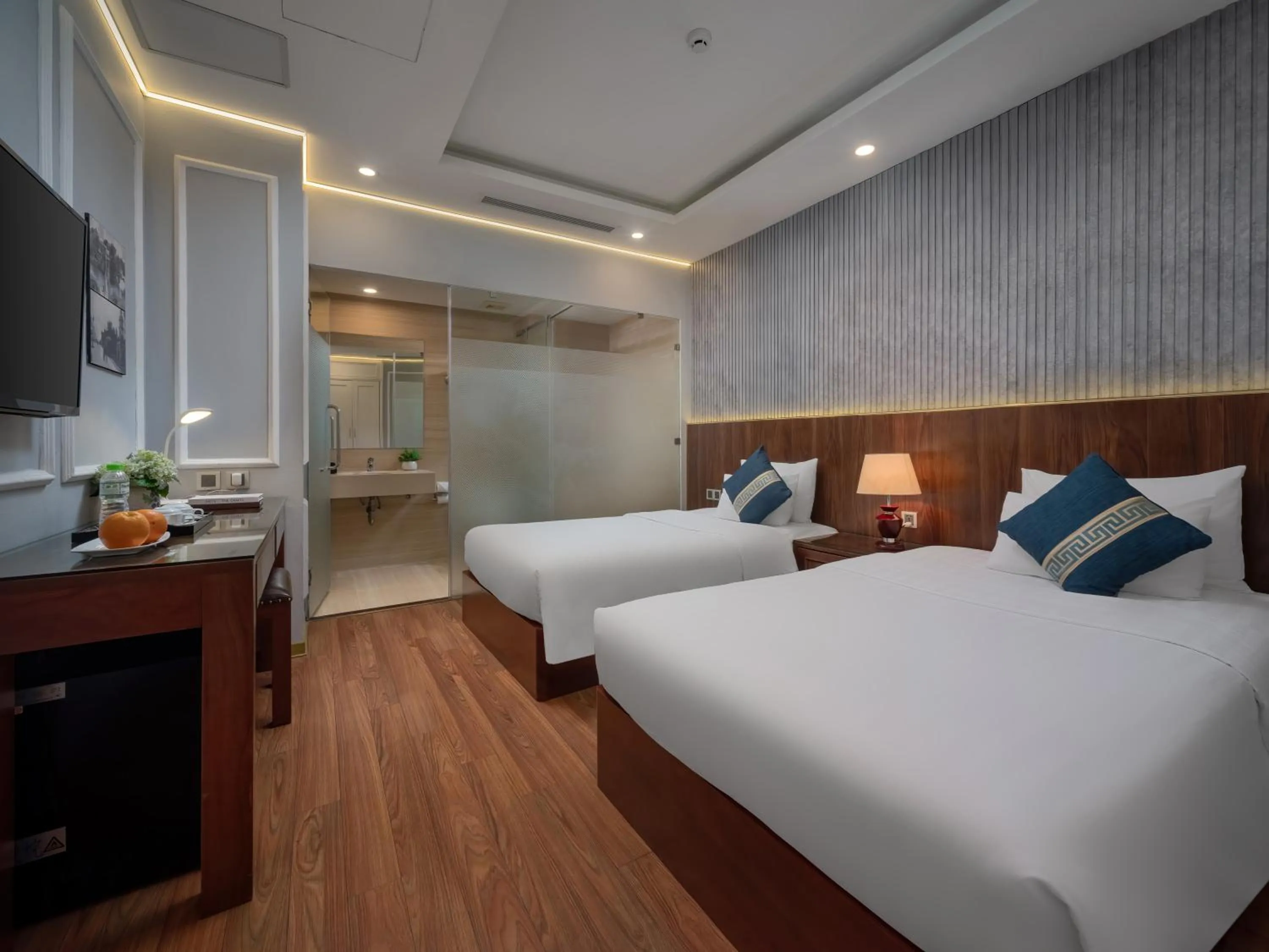 Bedroom, Bed in Hanoi HM Boutique Hotel