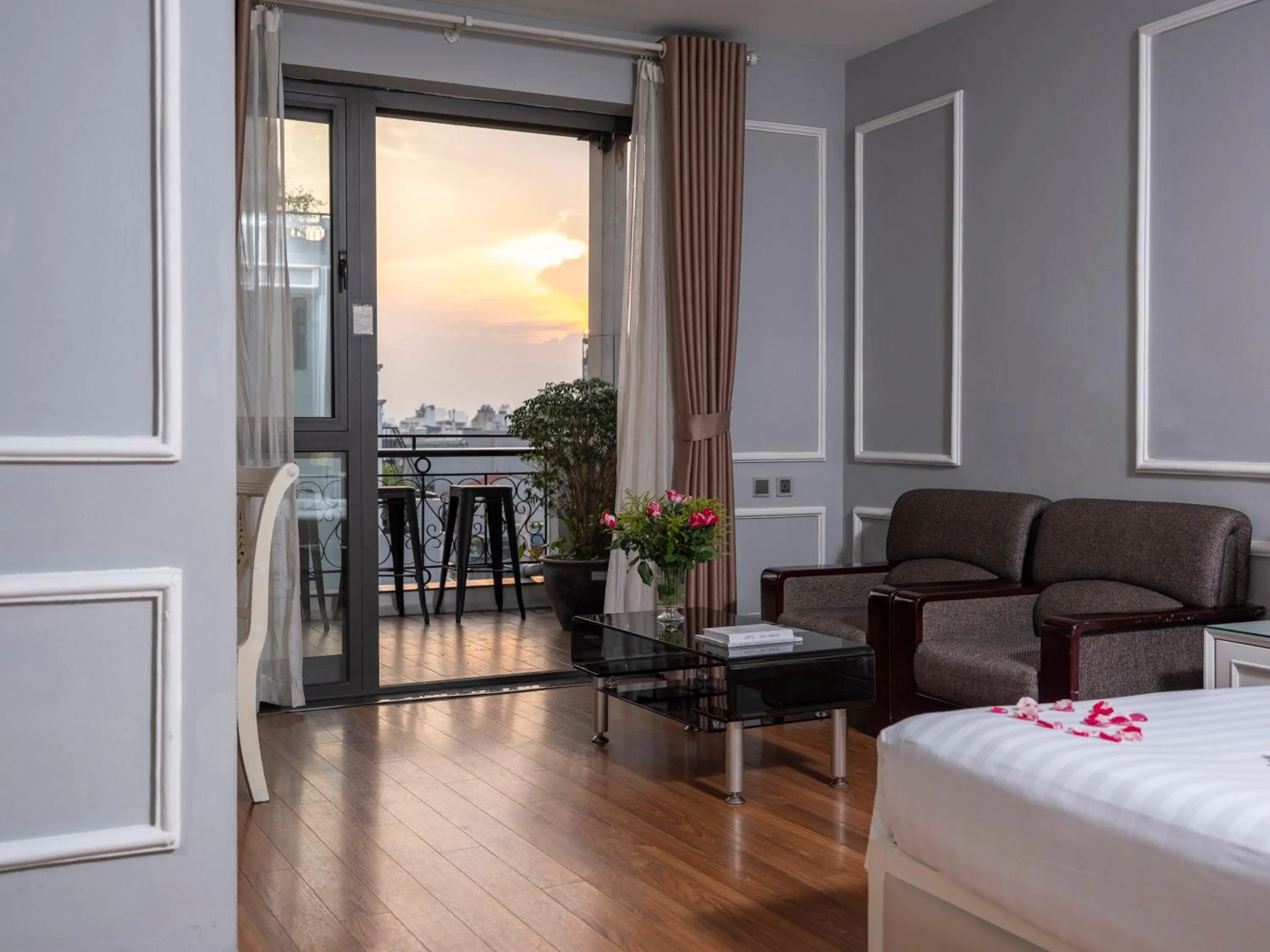 View (from property/room), Bed in Hanoi HM Boutique Hotel