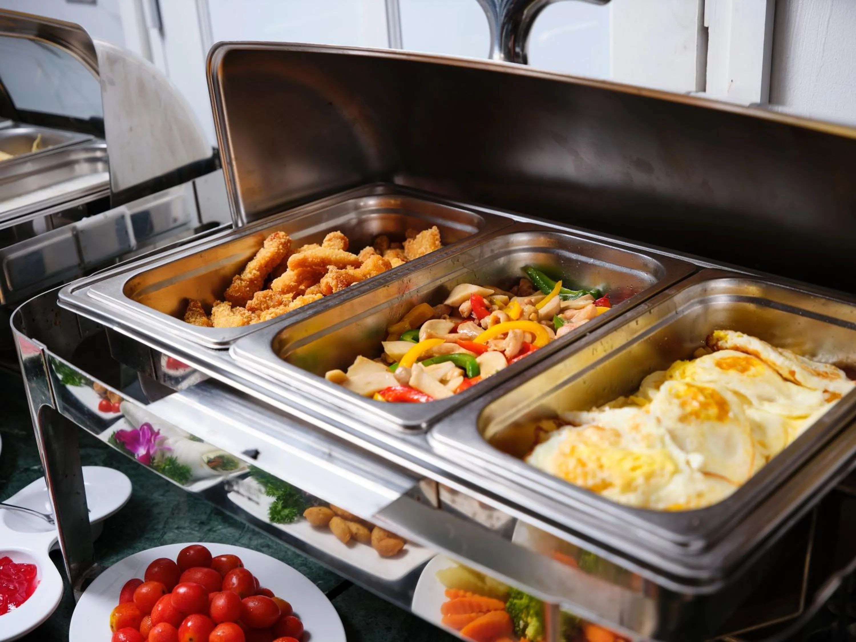 Food and drinks in Hanoi HM Boutique Hotel