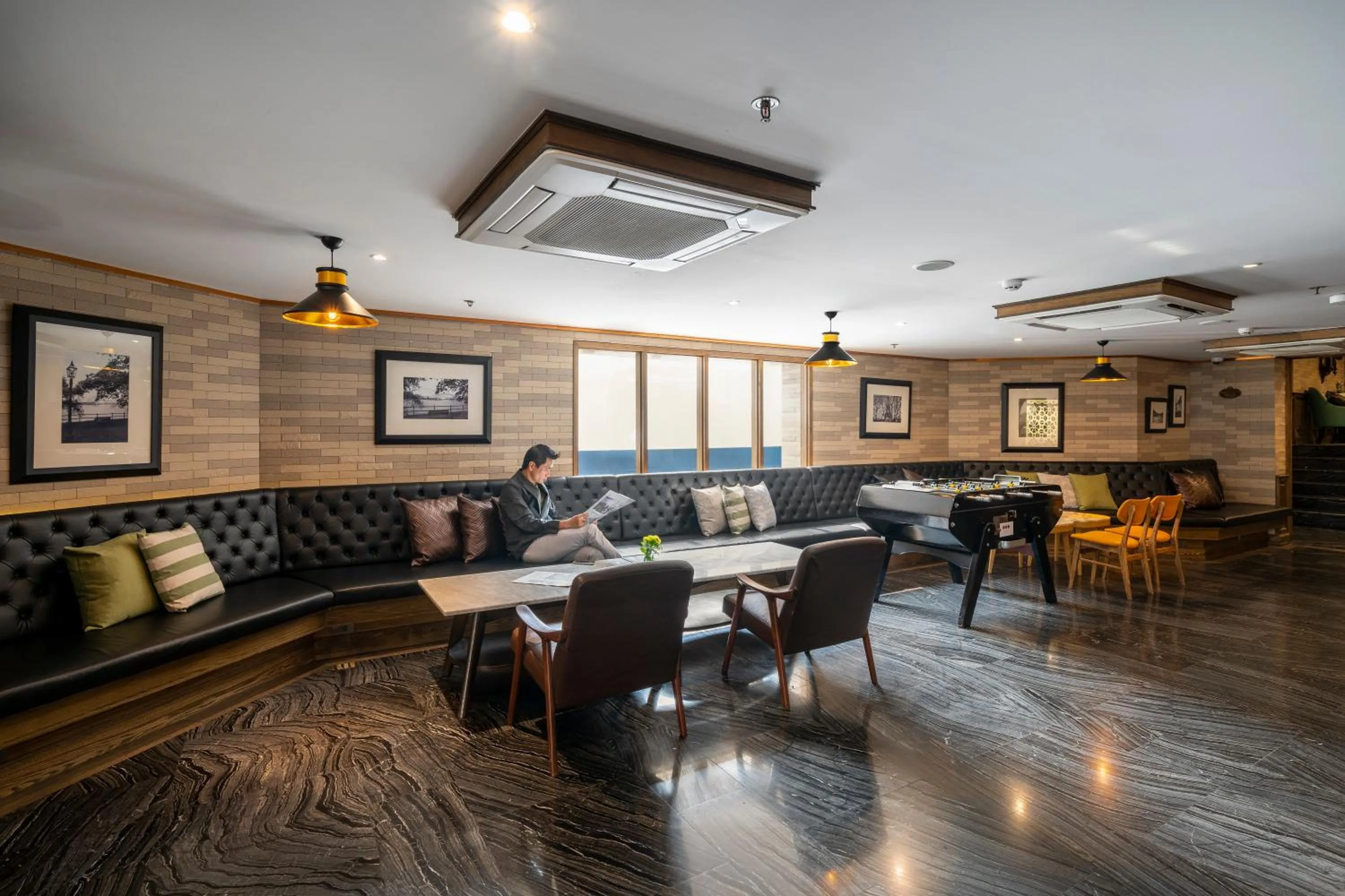 Lobby or reception in Vince Hotel Pratunam