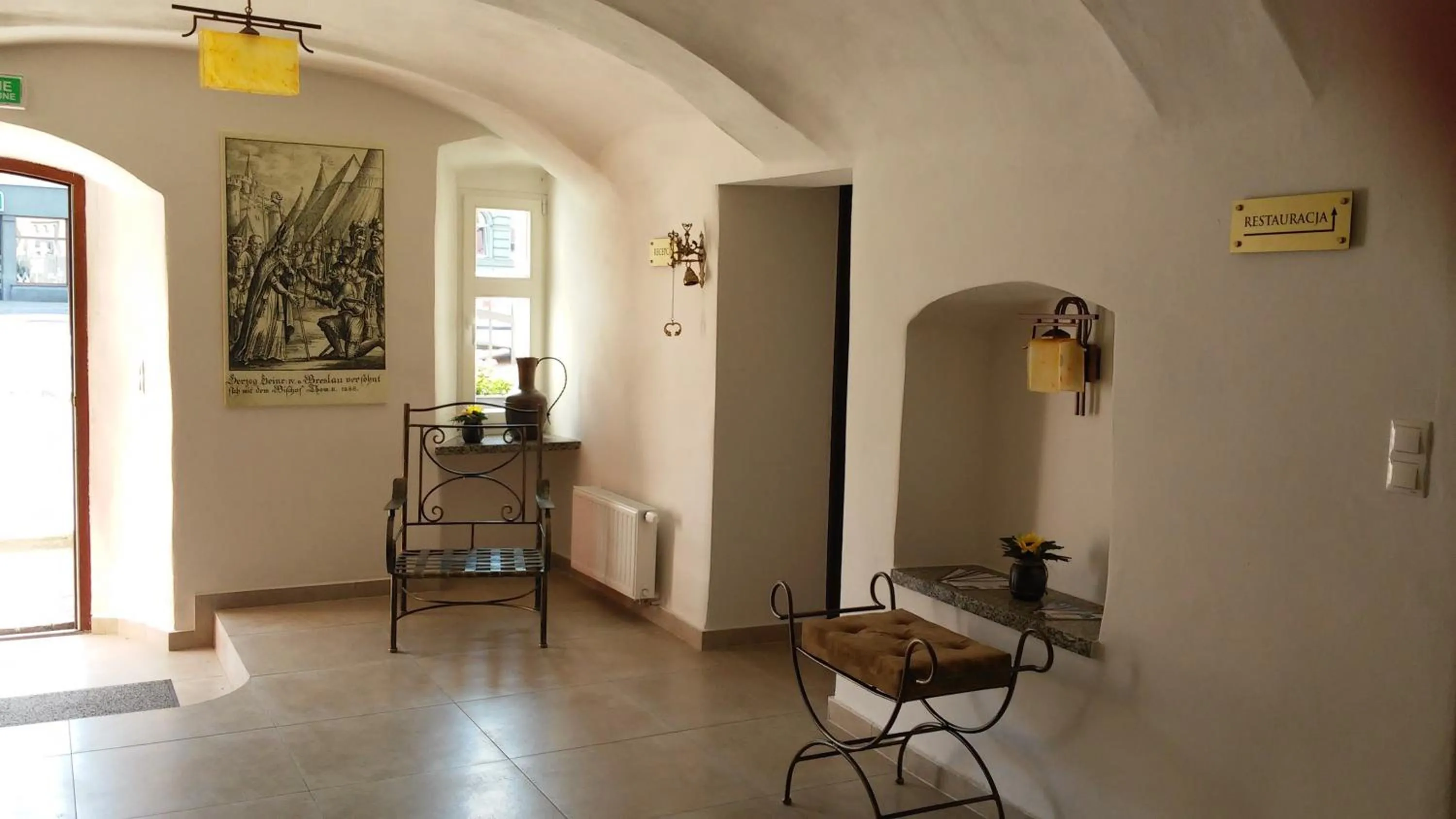 Lobby or reception in Zajazd Biskupi