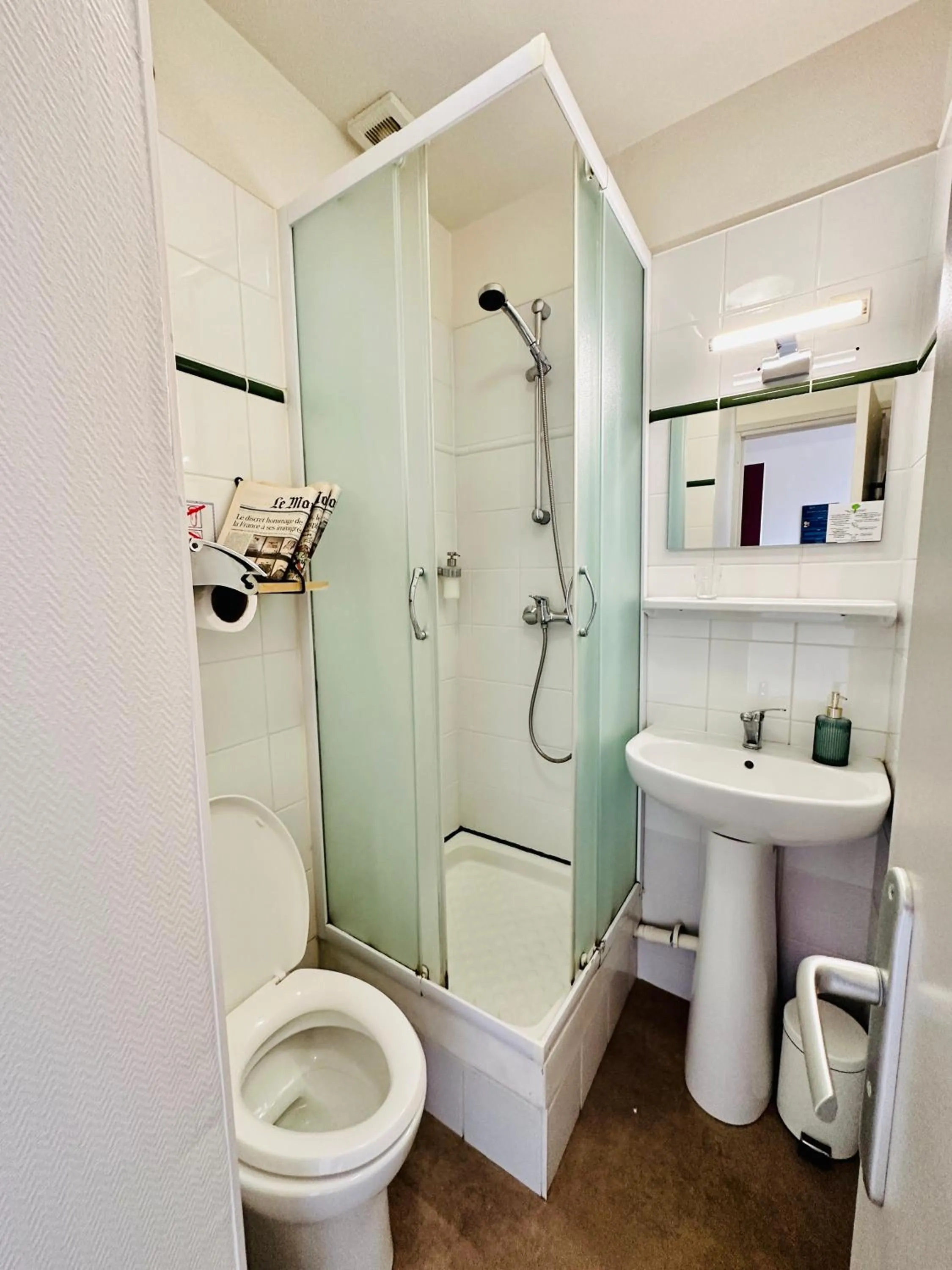 Hotel Le Midi Clermont-Cournon