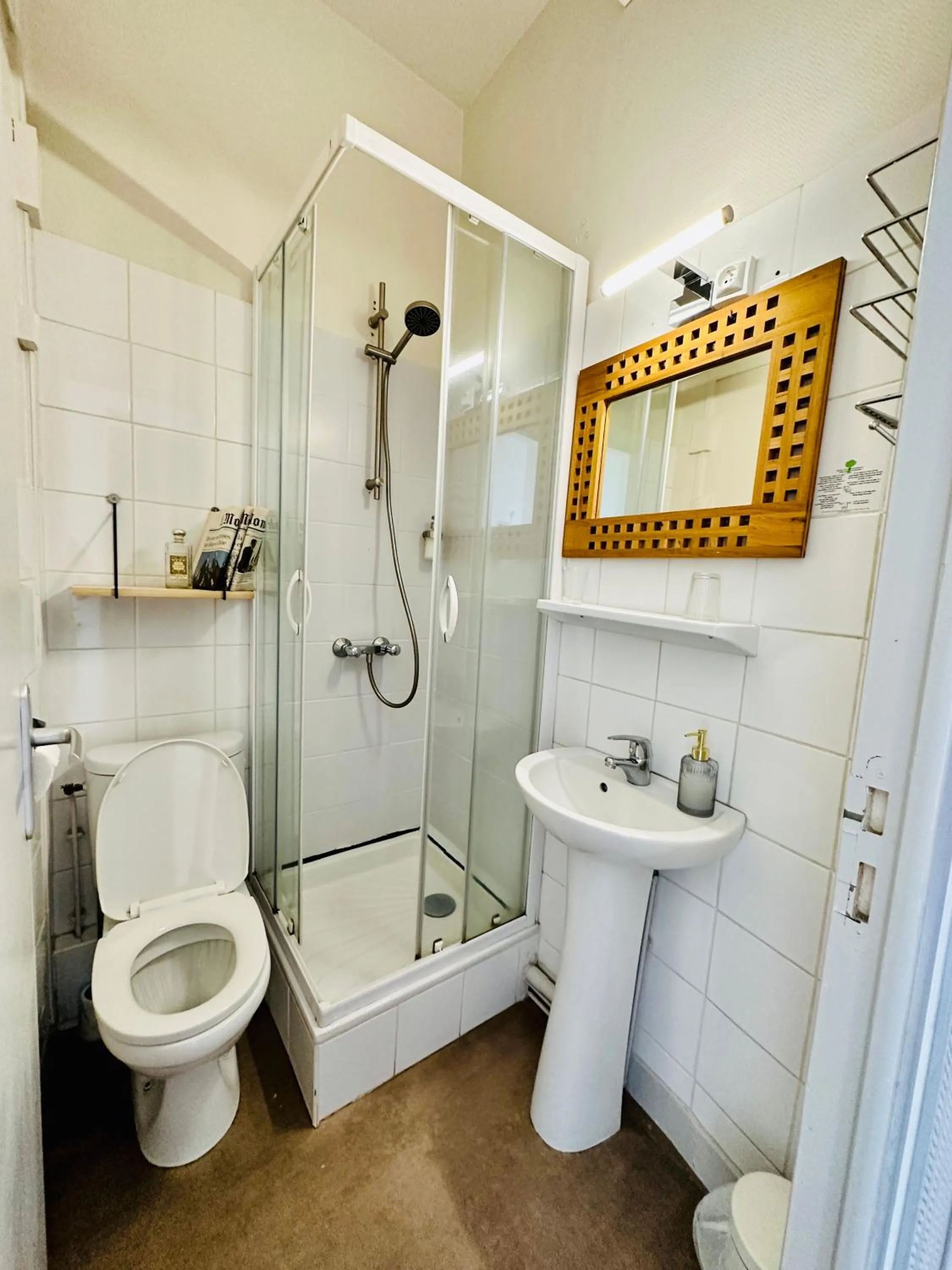 Hotel Le Midi Clermont-Cournon