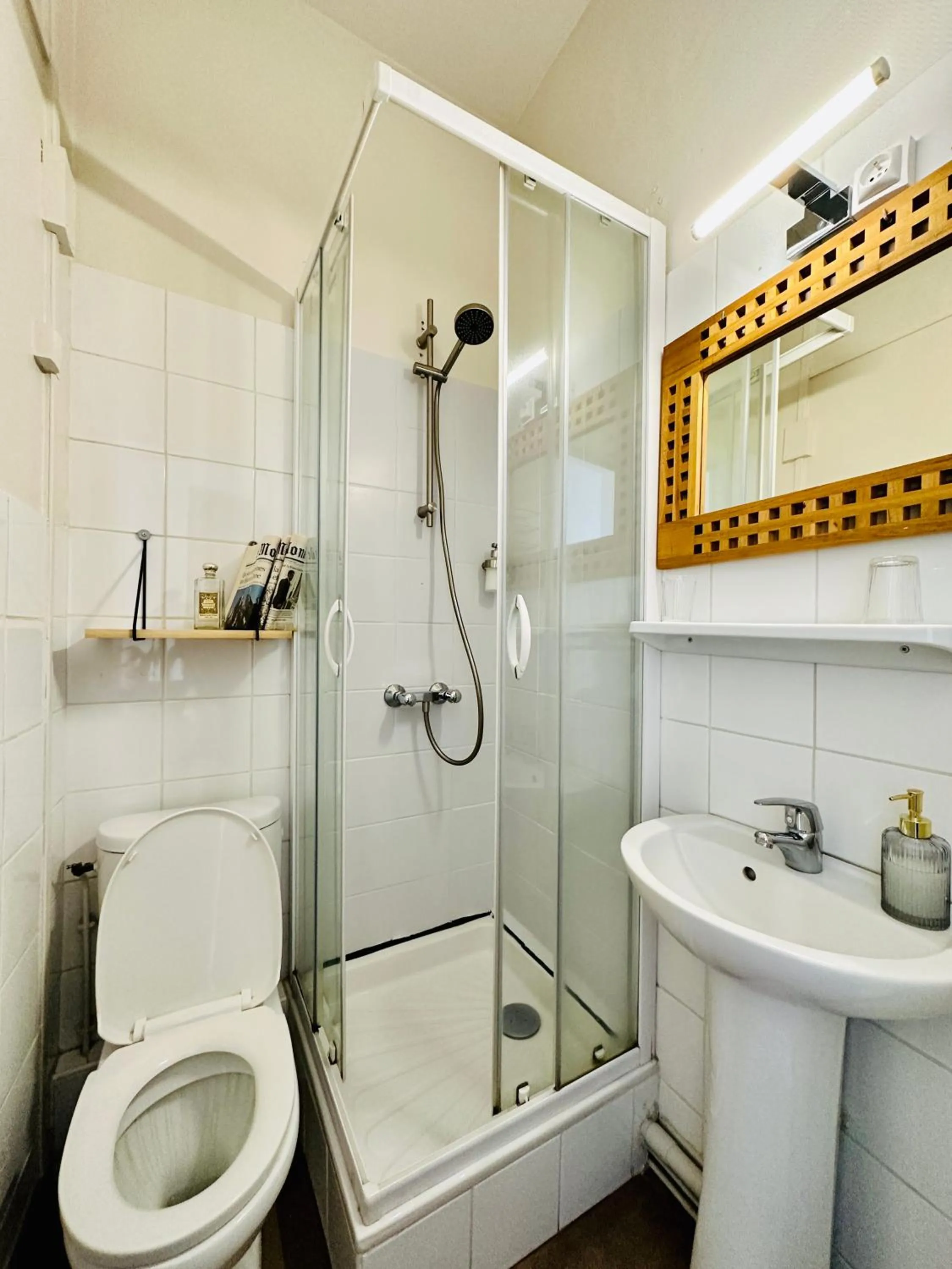 Hotel Le Midi Clermont-Cournon