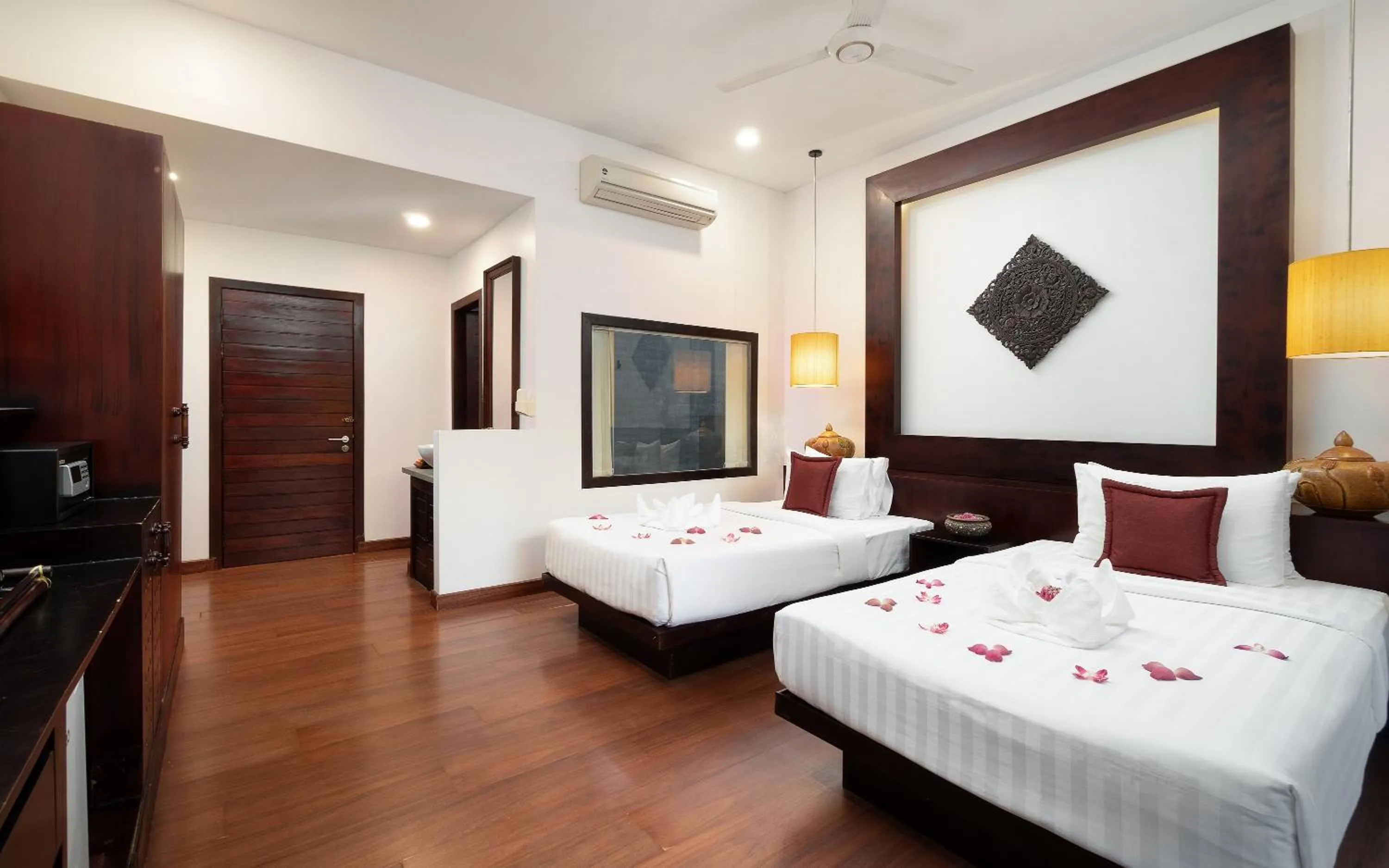 Bed in The Moon Residence & Spa