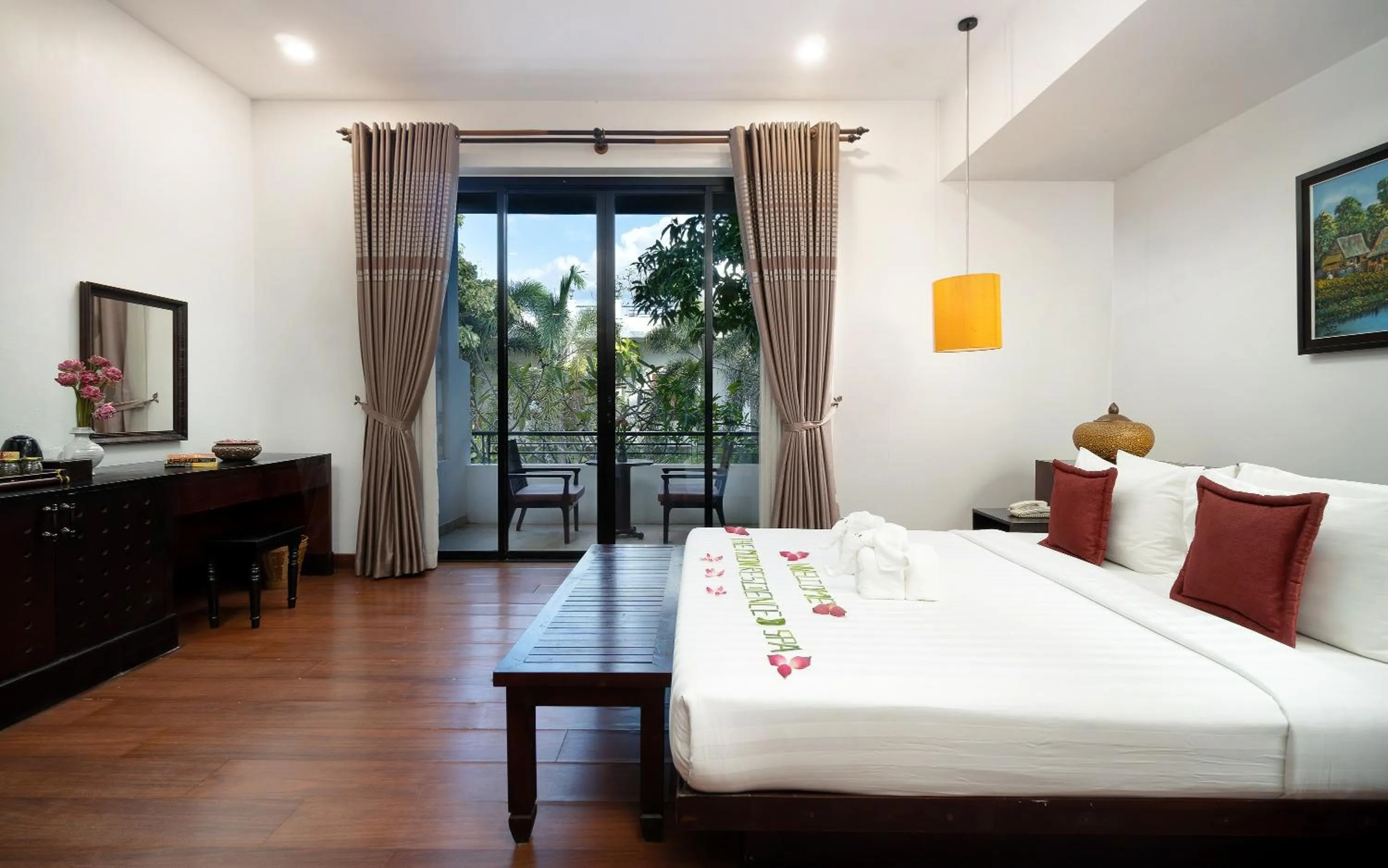 Bed in The Moon Residence & Spa