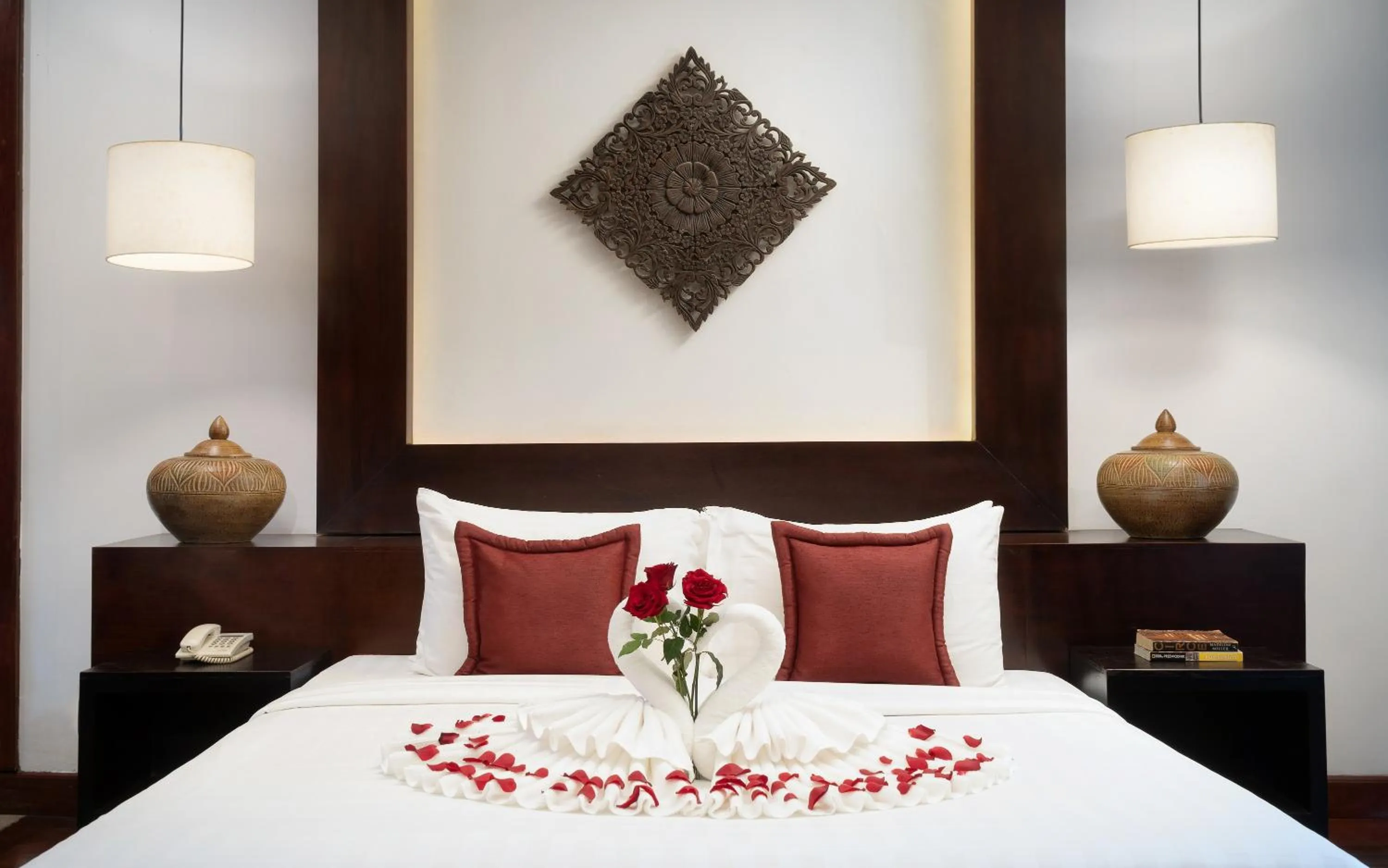 Bed in The Moon Residence & Spa