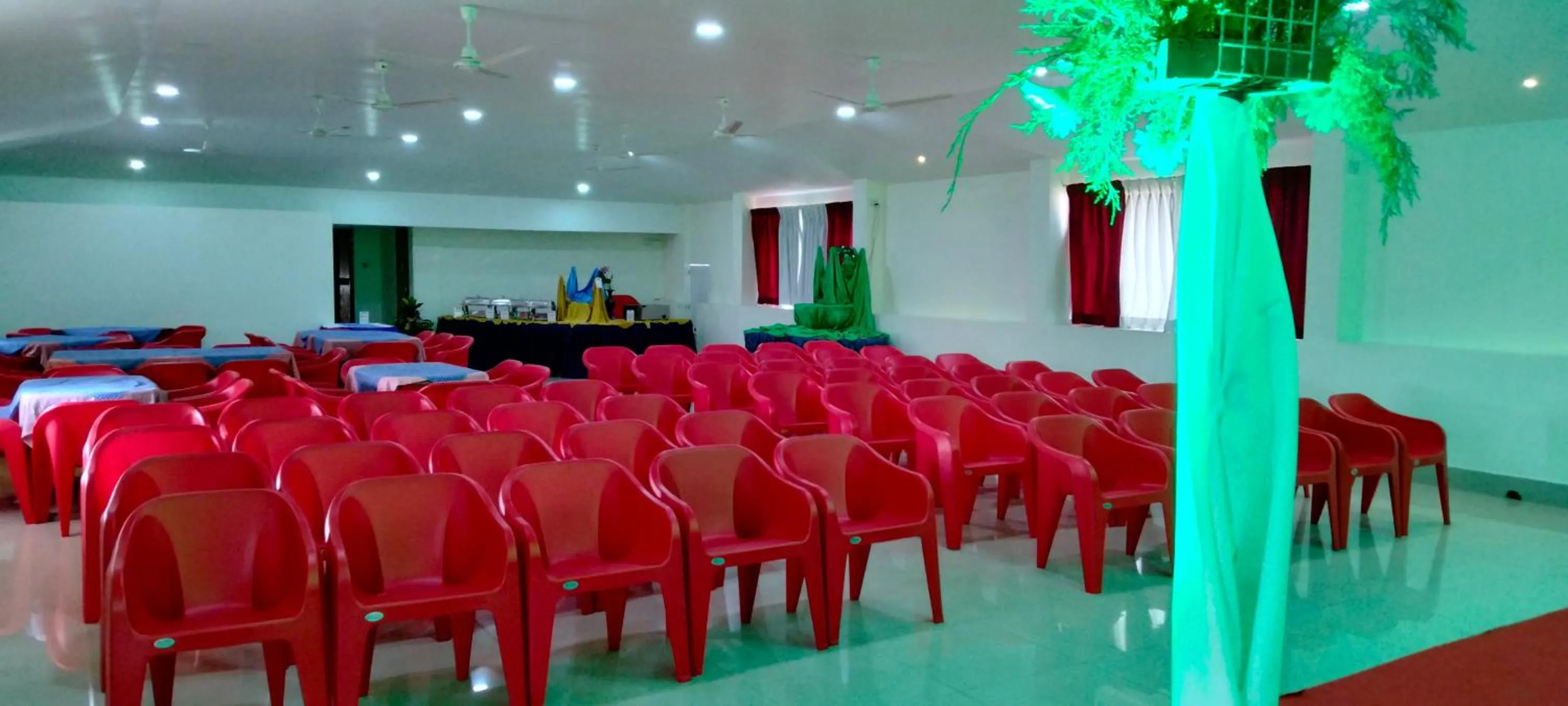 Banquet/Function facilities in Hotel Silver Sand