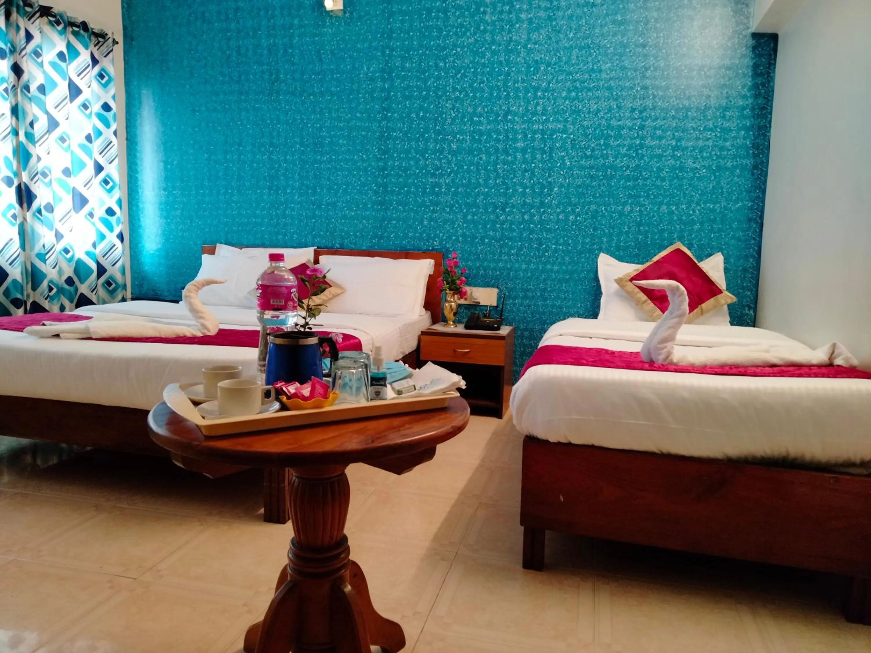 View (from property/room), Bed in Hotel Silver Sand