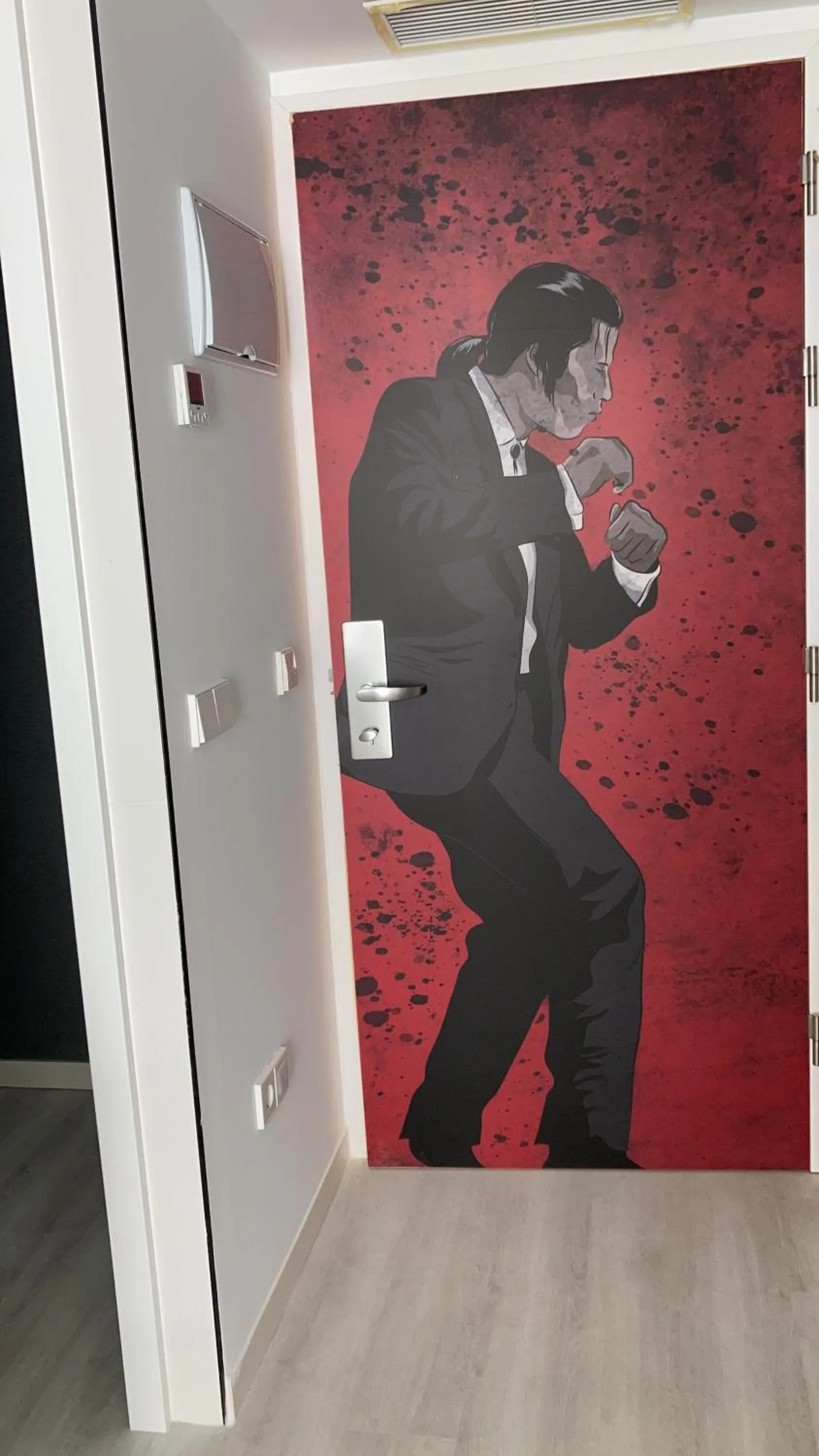 Photo of the whole room in Dormirdcine Alicante