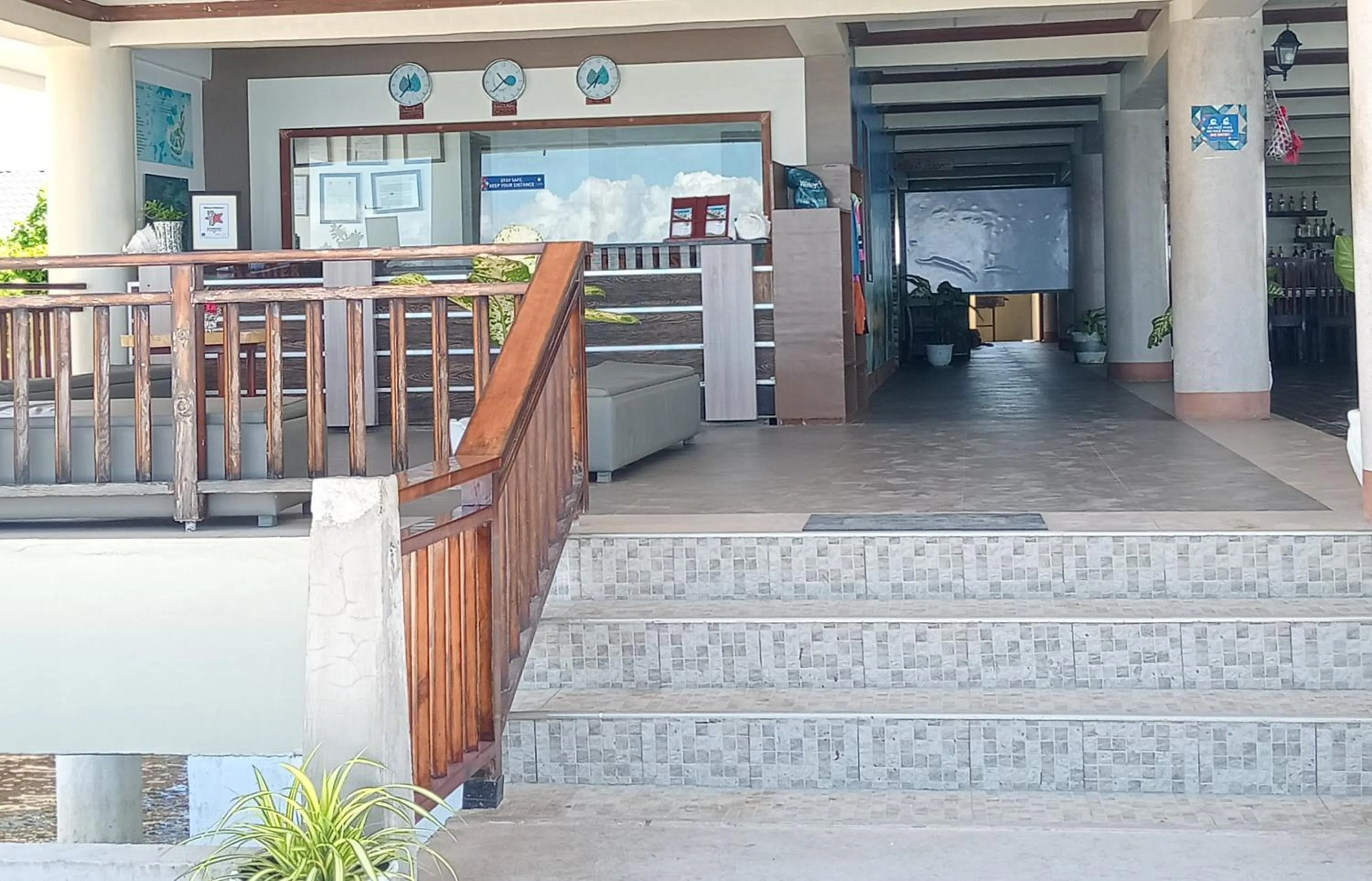 Nalusuan Island Resort and Marine Sanctuary