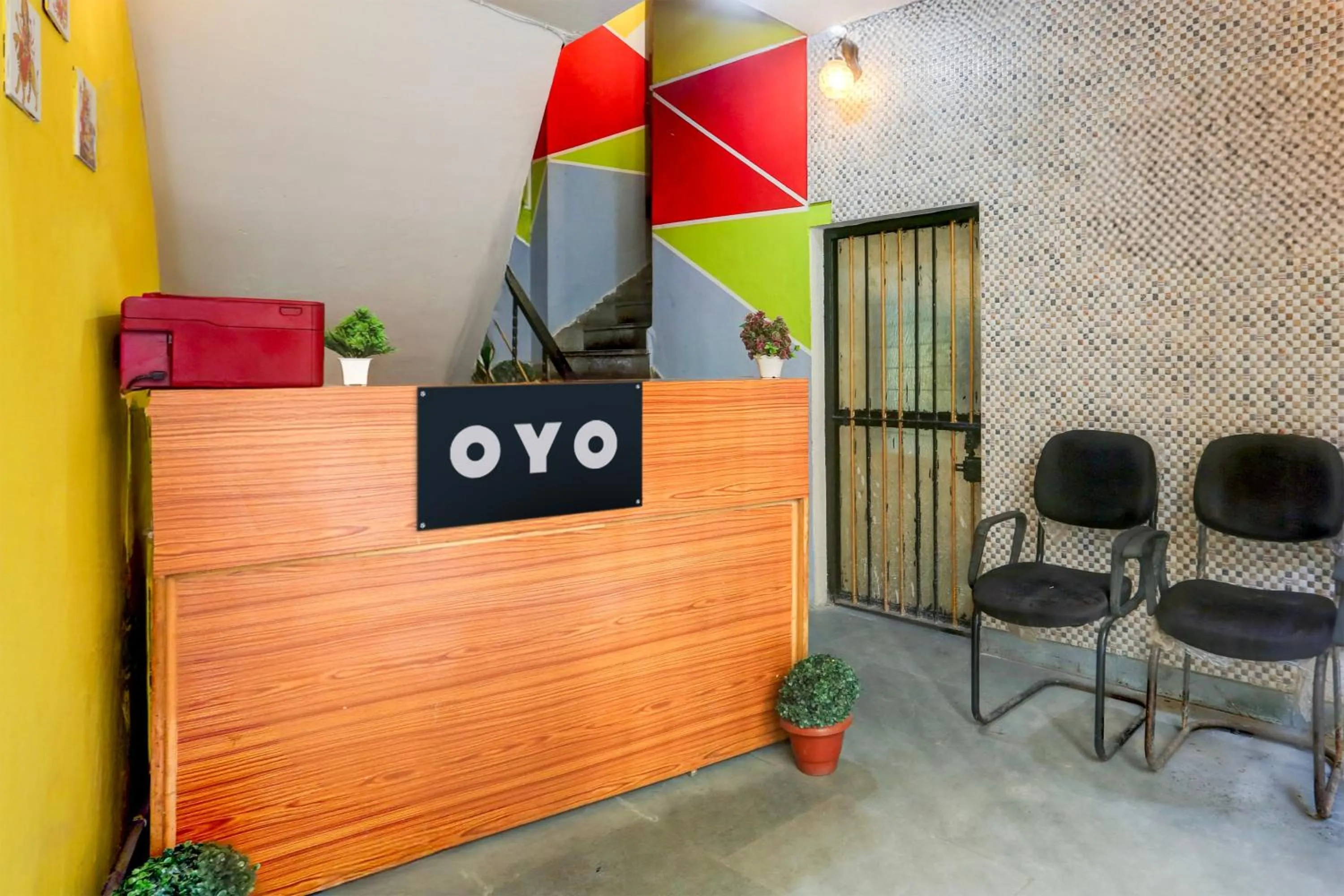 Lobby or reception in Super Hotel O Green Park Residency 2