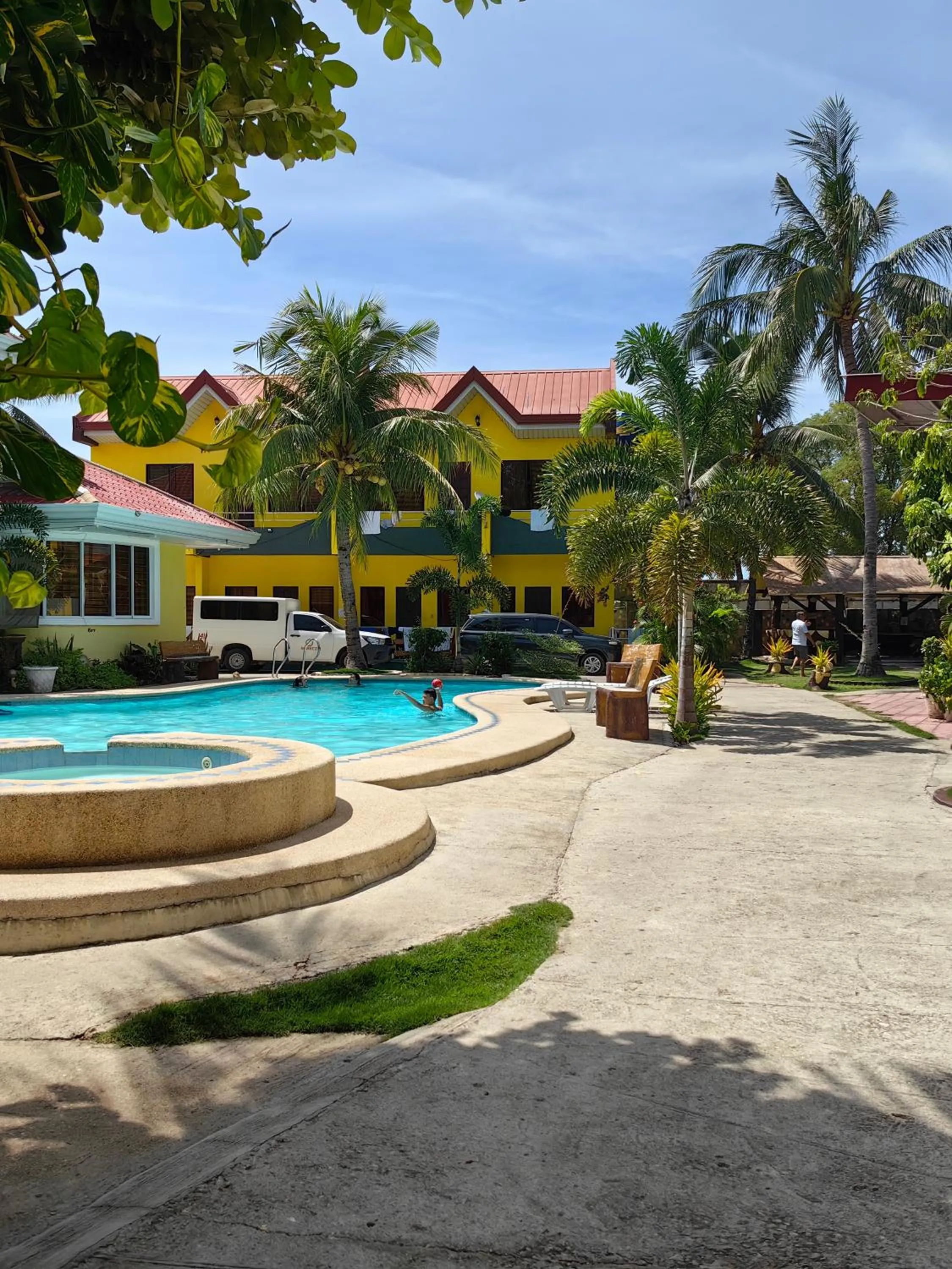 Swimming pool in Lagnason's Place