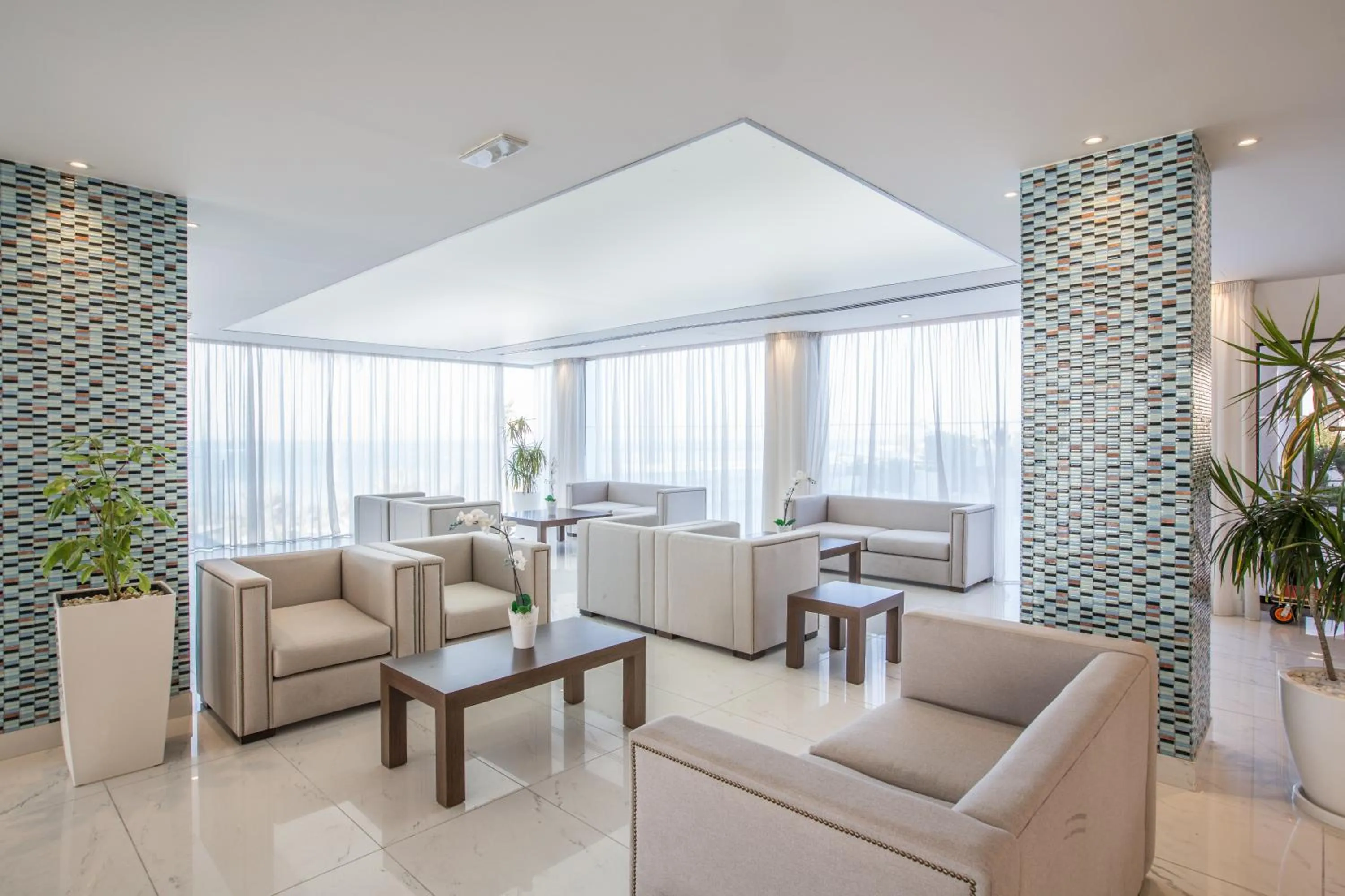 Silver Sands Beach Hotel