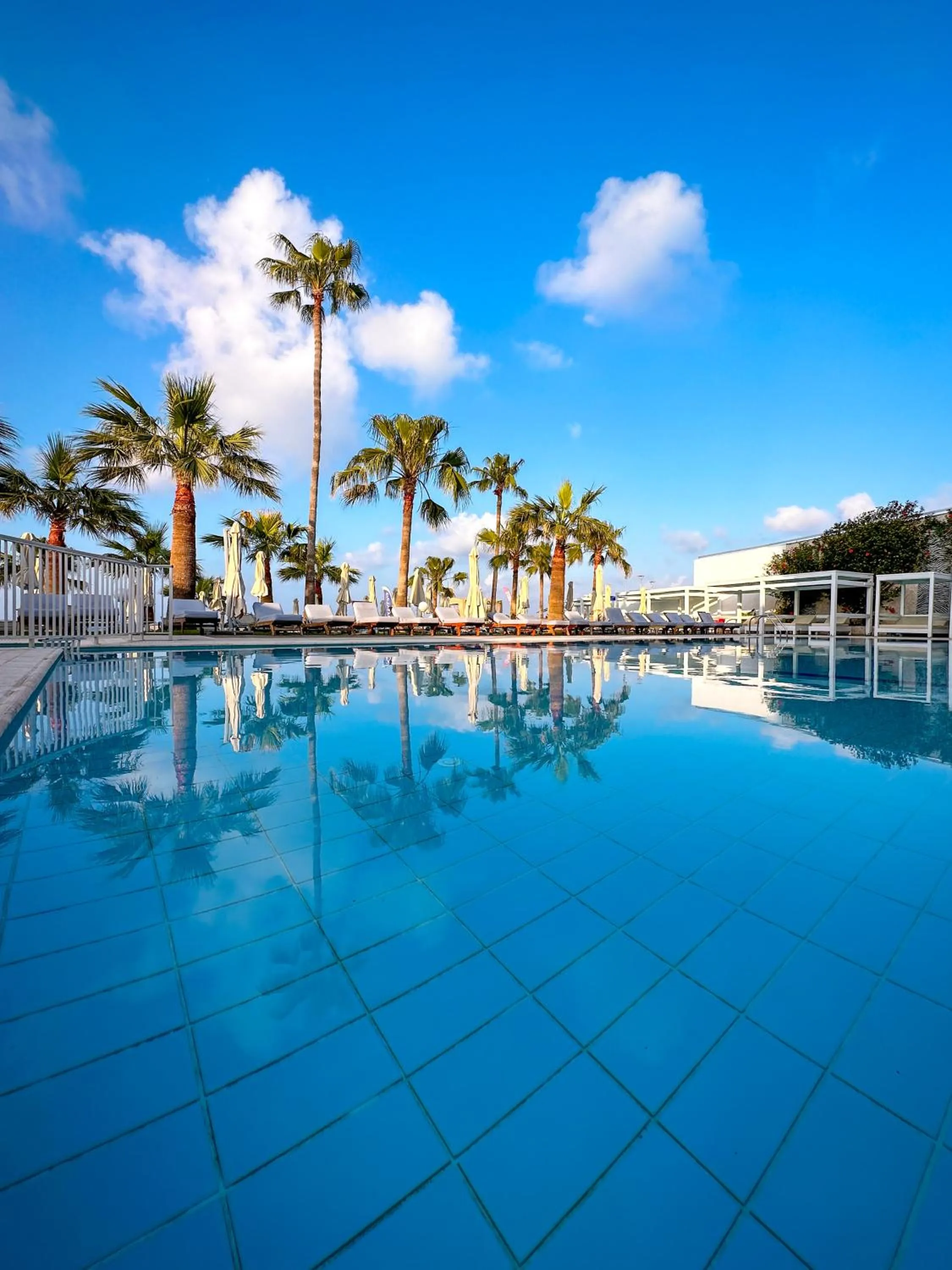 Silver Sands Beach Hotel