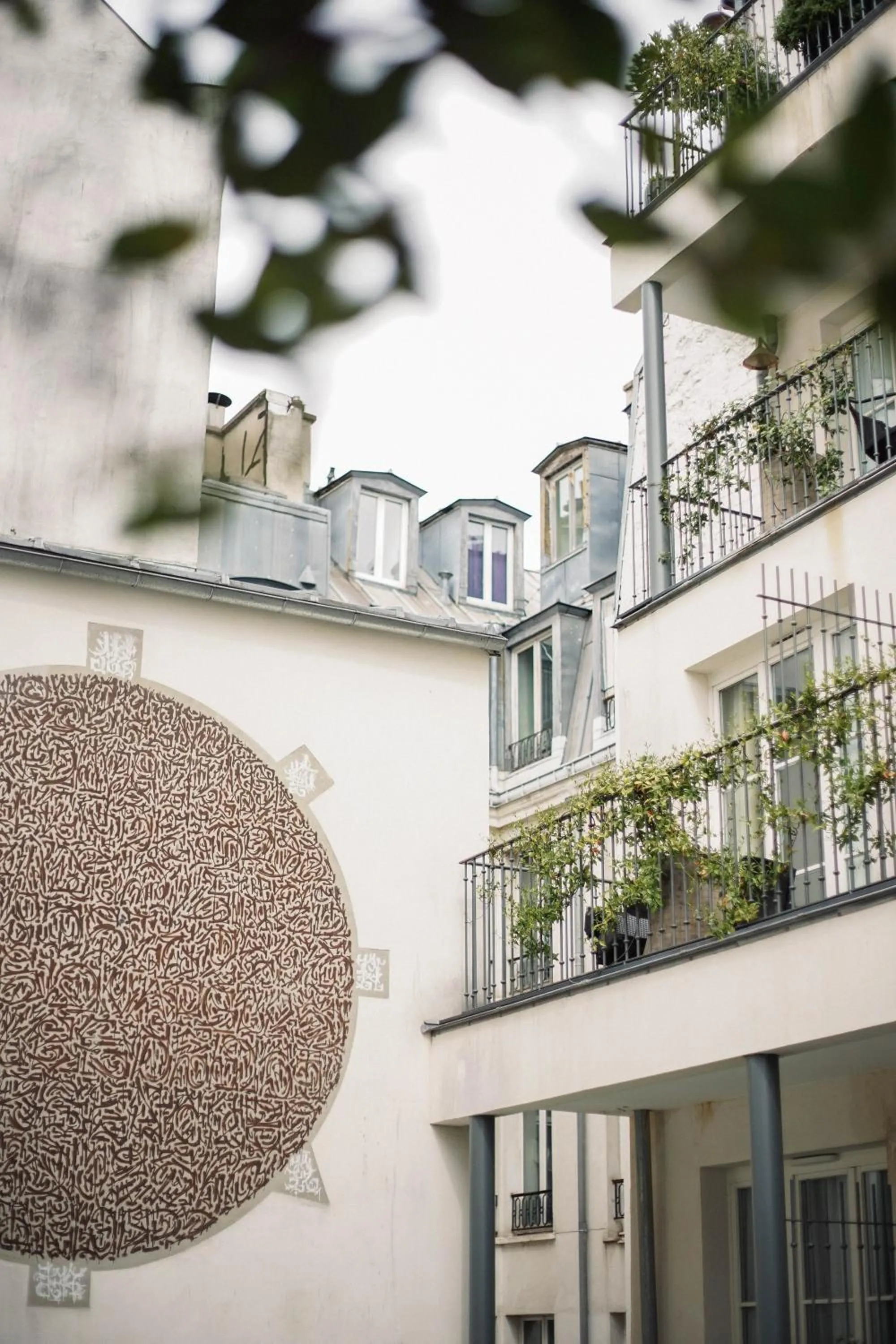 Property building in Hotel Les Bains Paris
