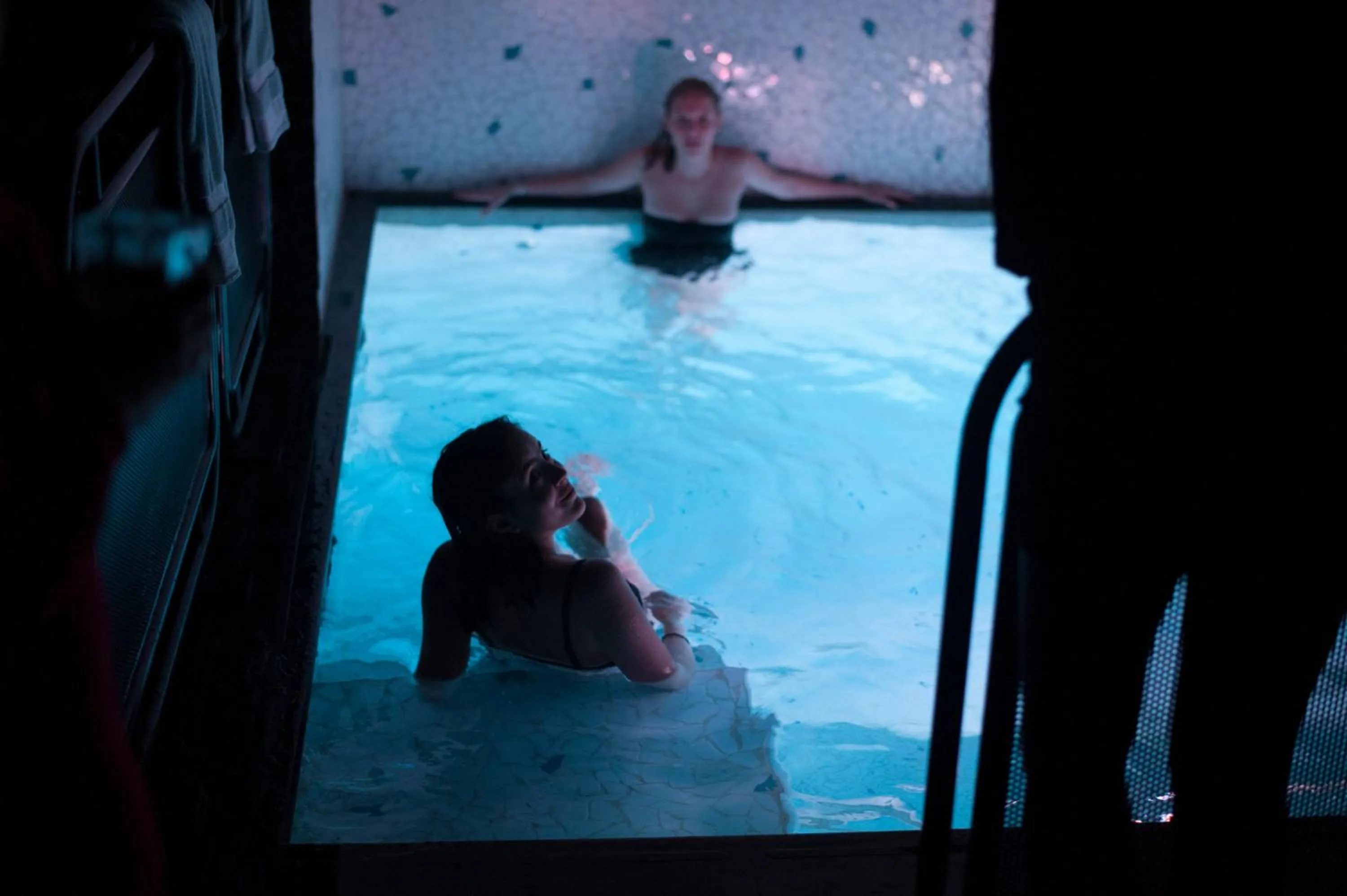 Swimming pool in Hotel Les Bains Paris