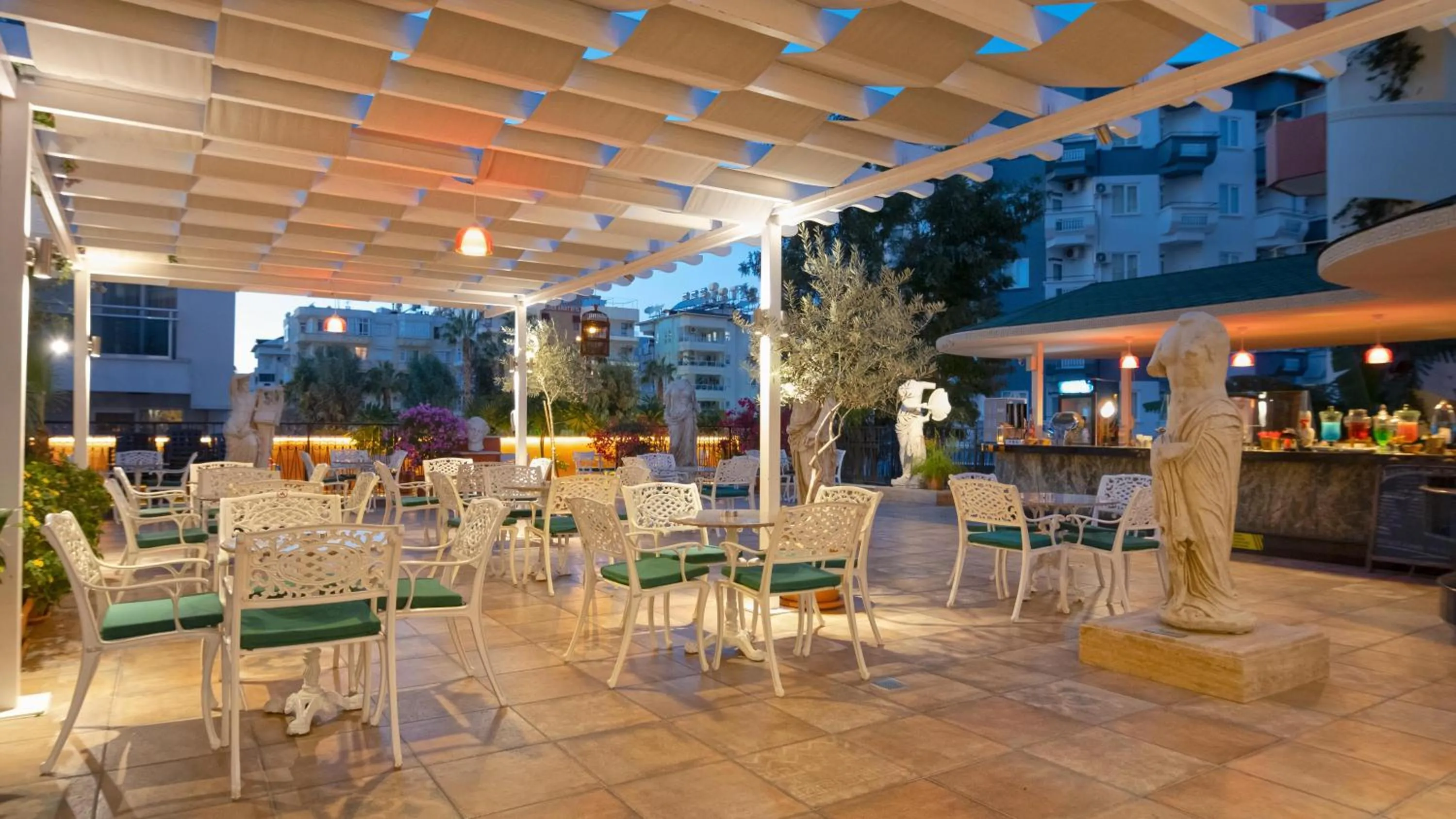 Lounge or bar in Antique Roman Palace Museum Hotel - Adults Only Ultra All Inclusive