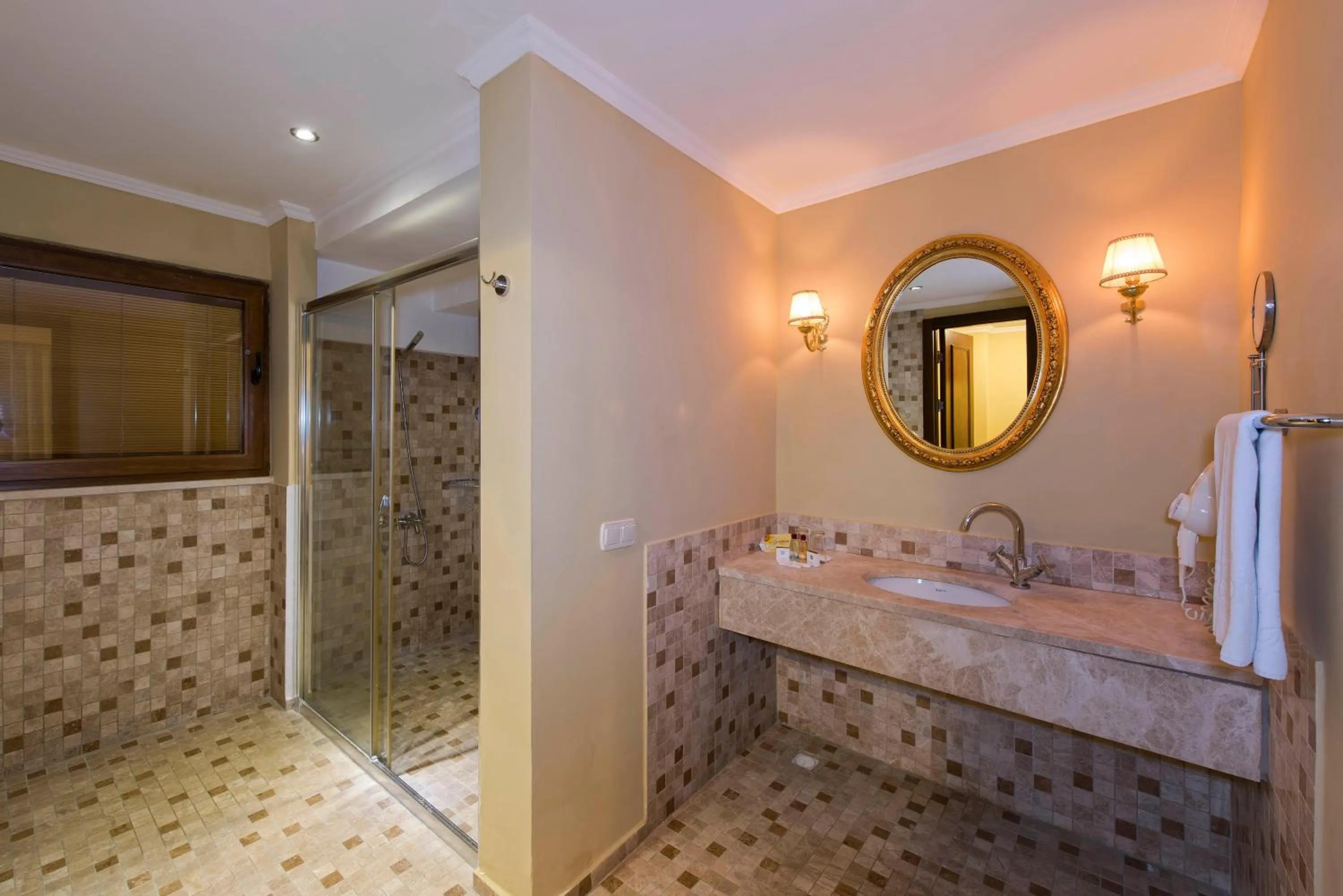 Bathroom in Antique Roman Palace Museum Hotel - Adults Only Ultra All Inclusive