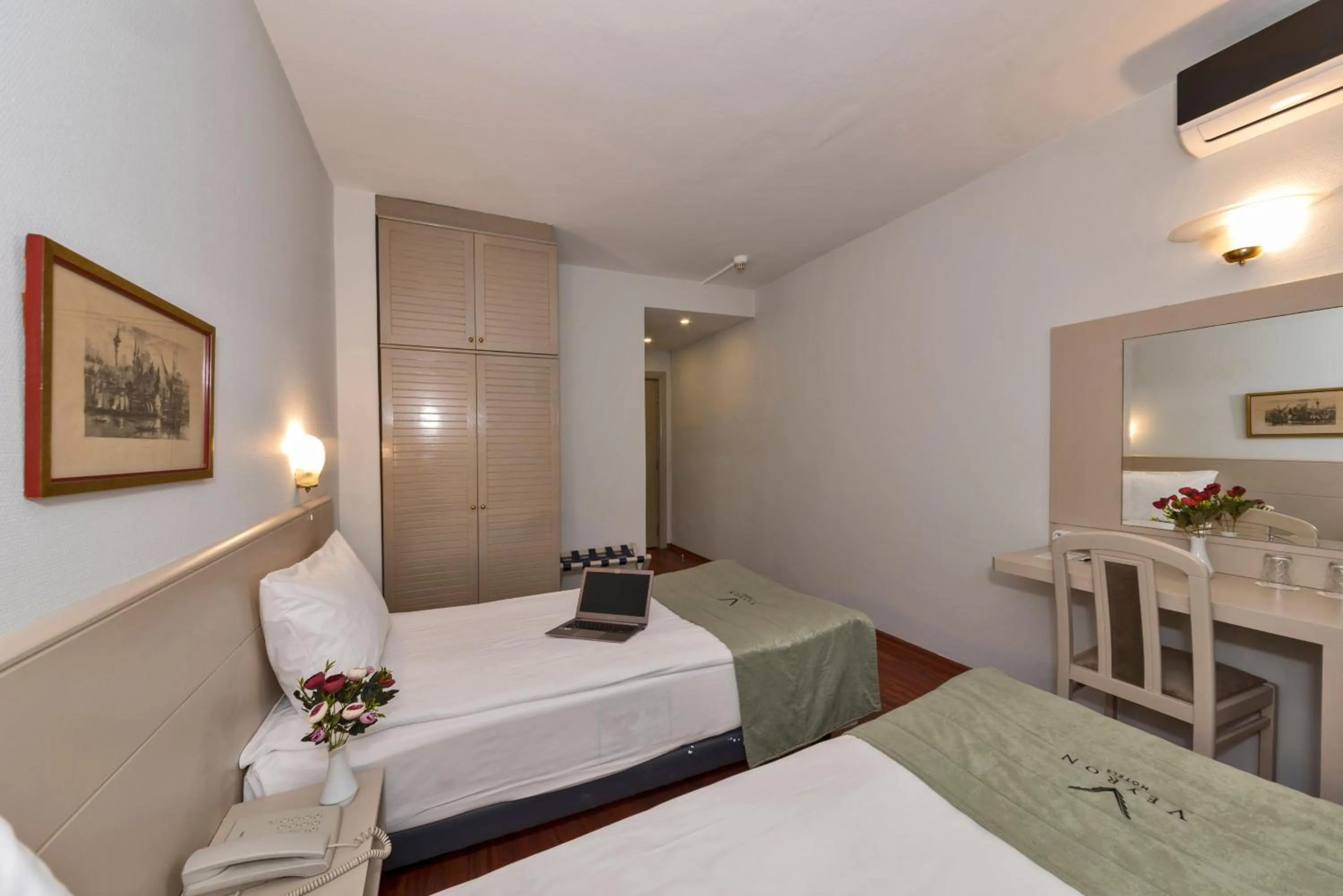 Febor Park İstanbul Levent Hotel