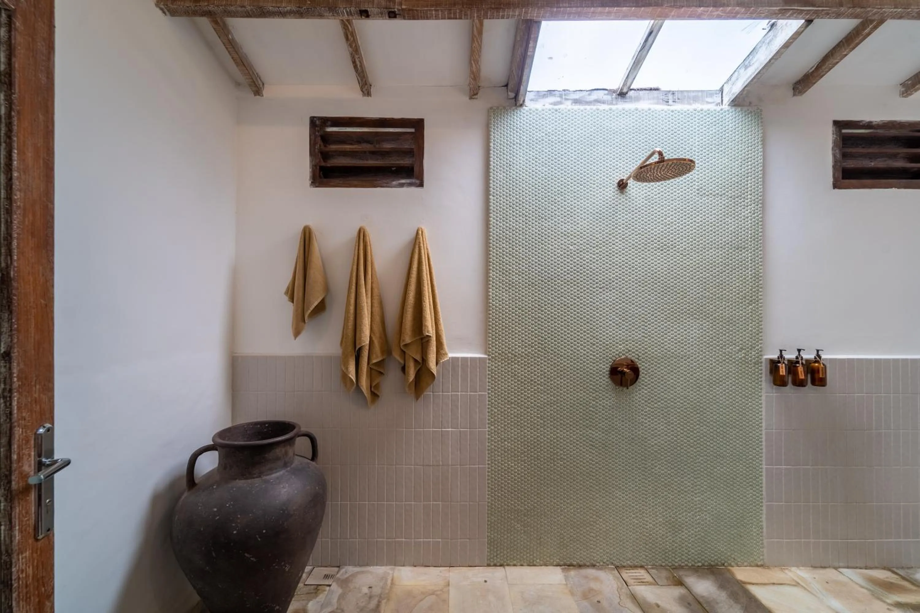 Shower in Akasia Villas