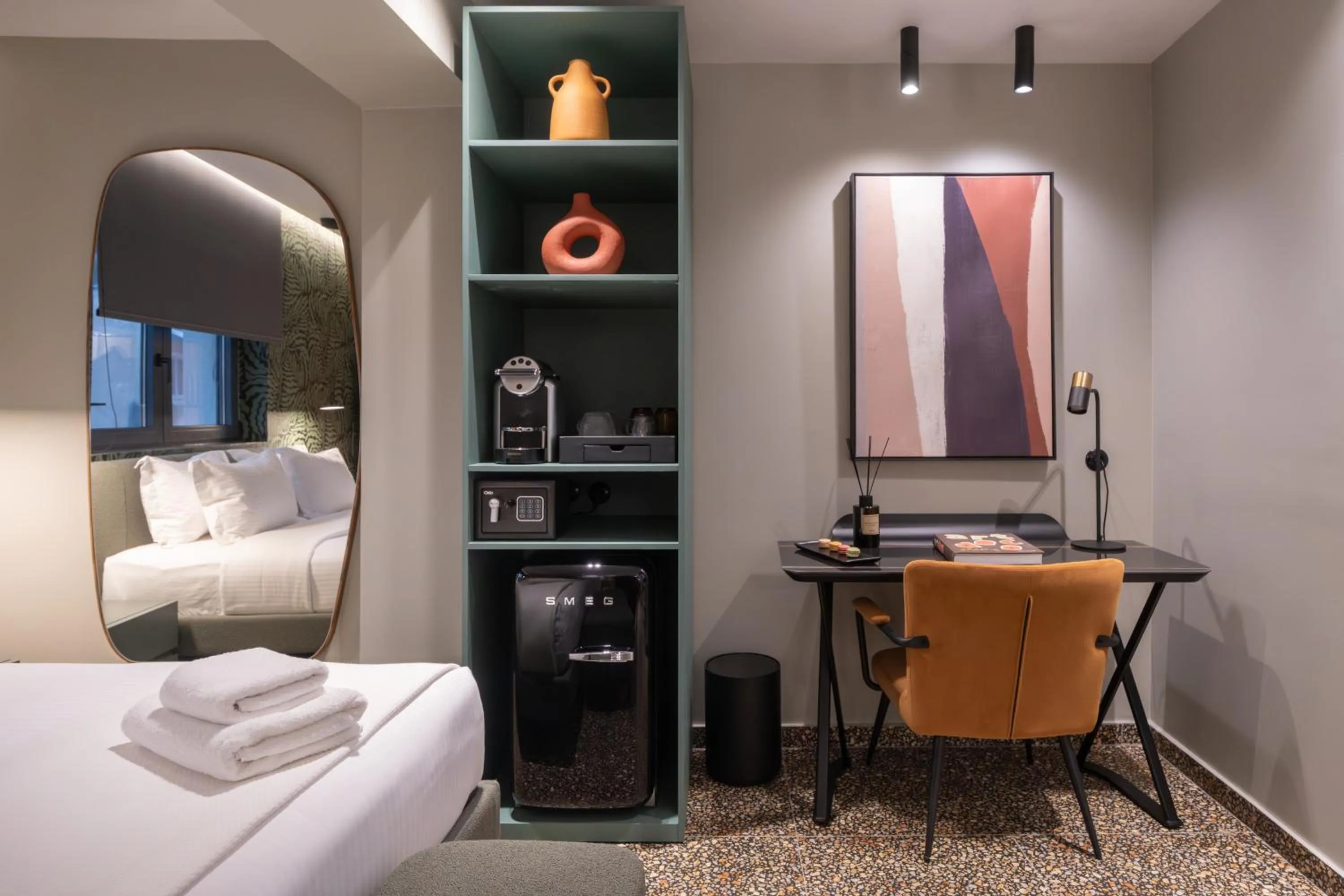 Bedroom, Bed in Athens Retro