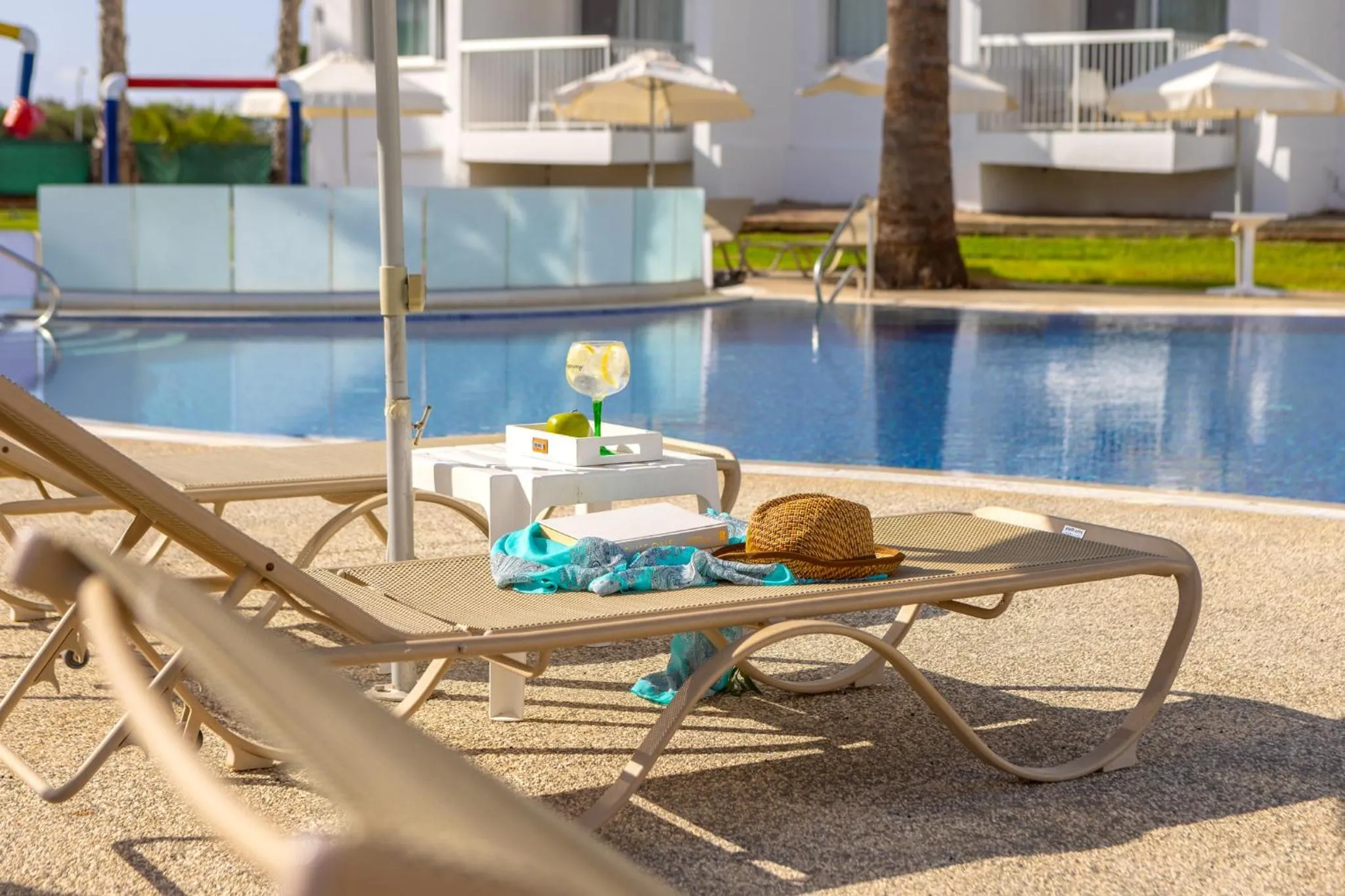 Swimming pool in Papantonia Hotel
