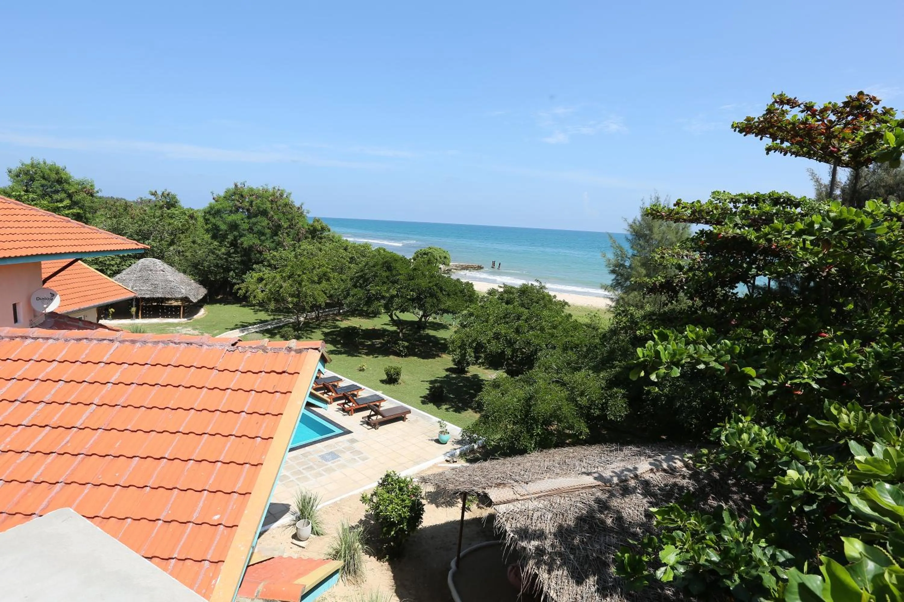 The Beach house by Kay Jay Hotels