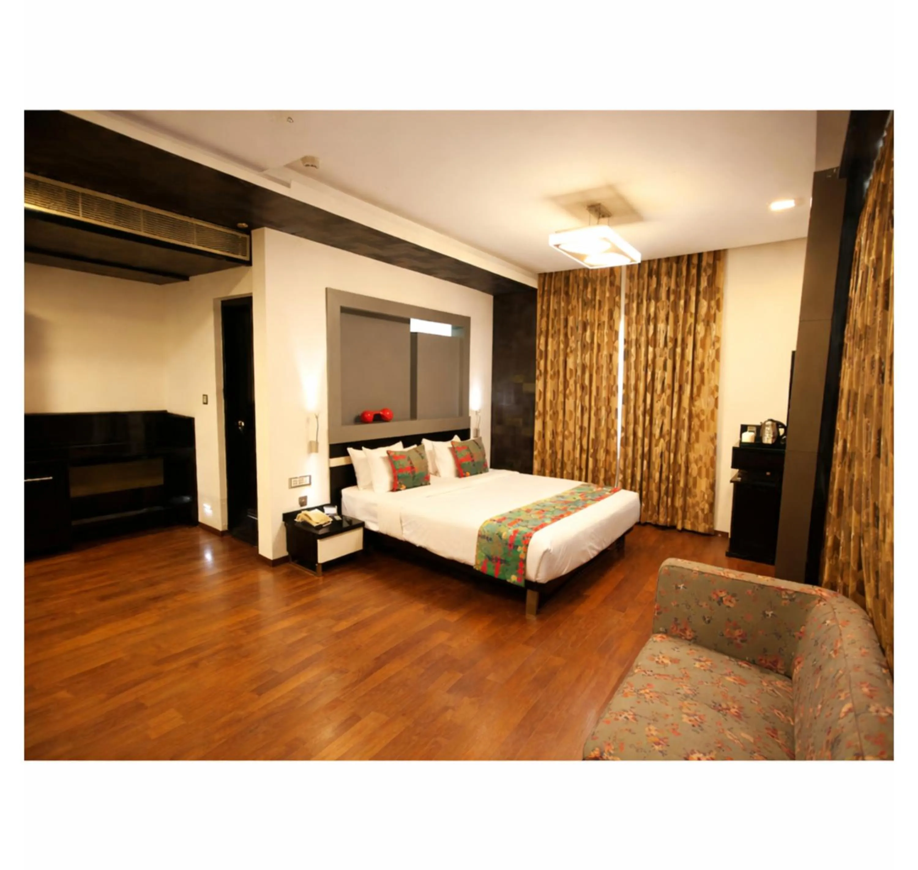 Photo of the whole room, Bed in Purple Brigade, Bangalore