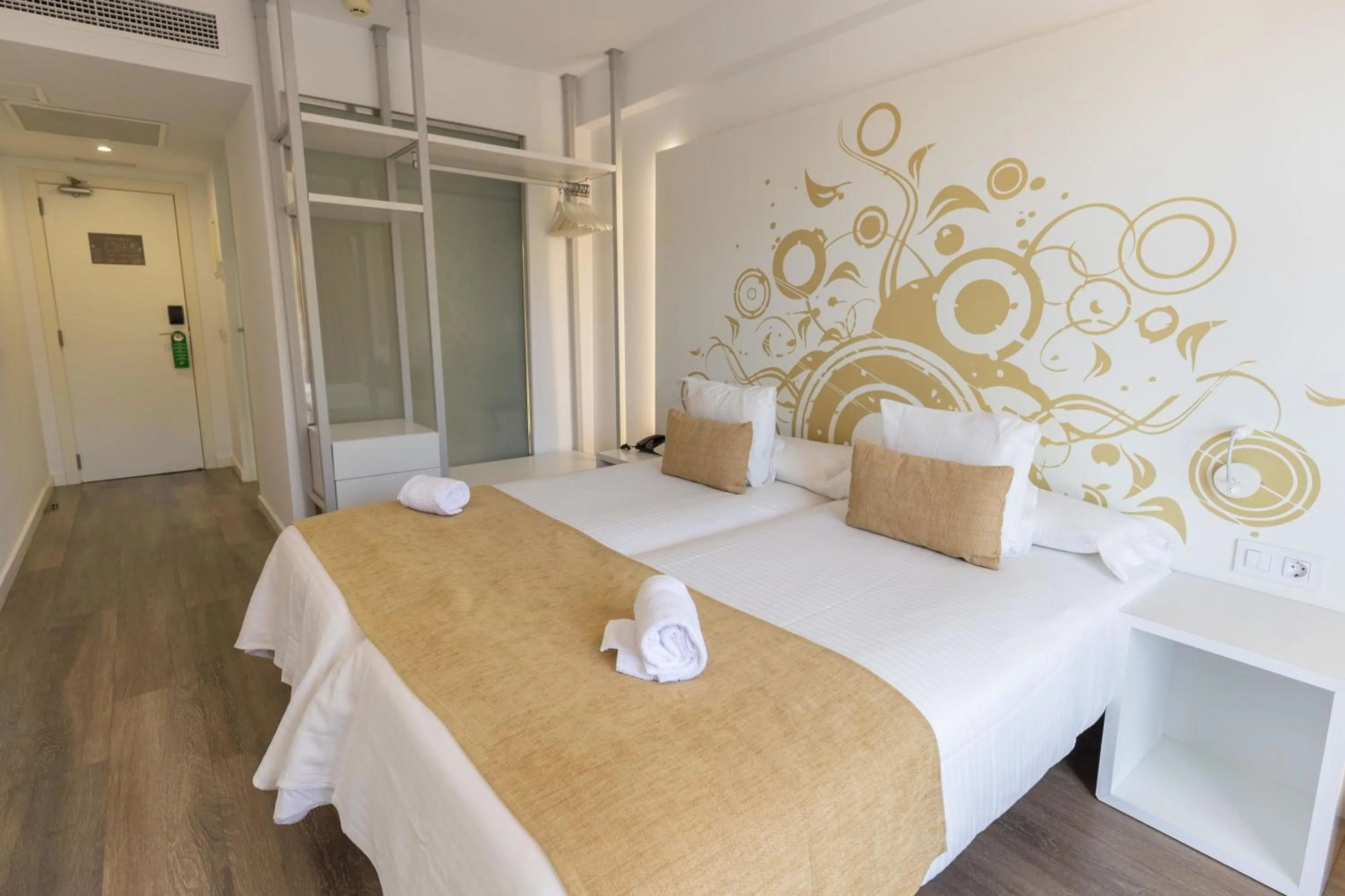 Bed in BQ Cala Ratjada