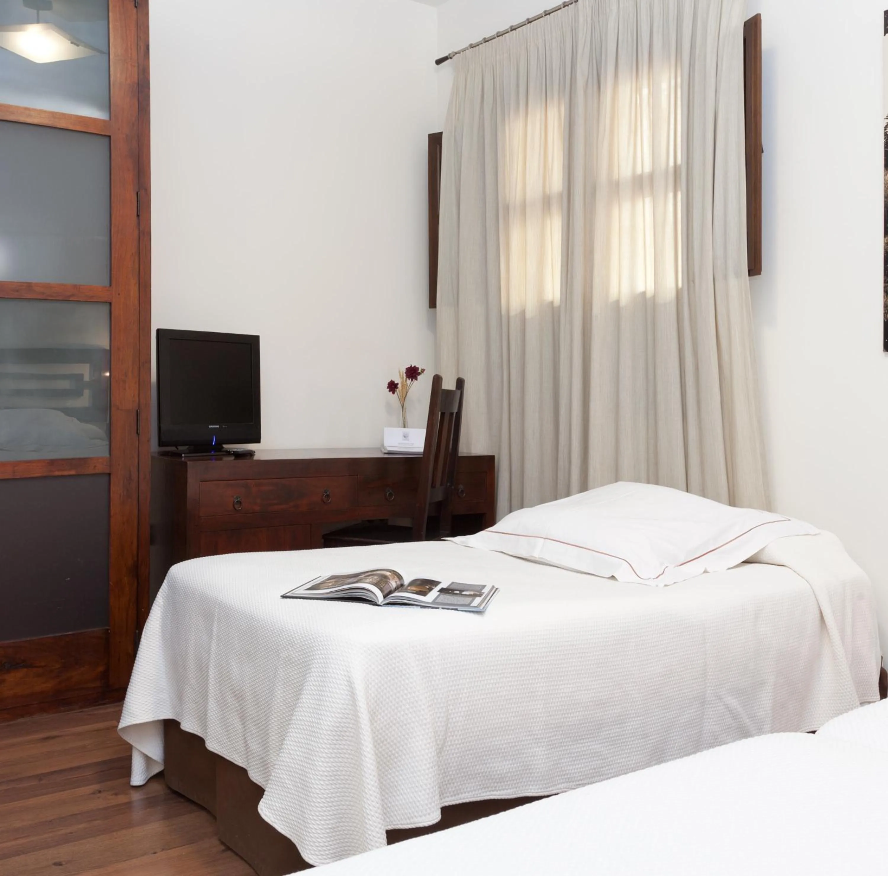 Decorative detail, Bed in Casa del Trigo