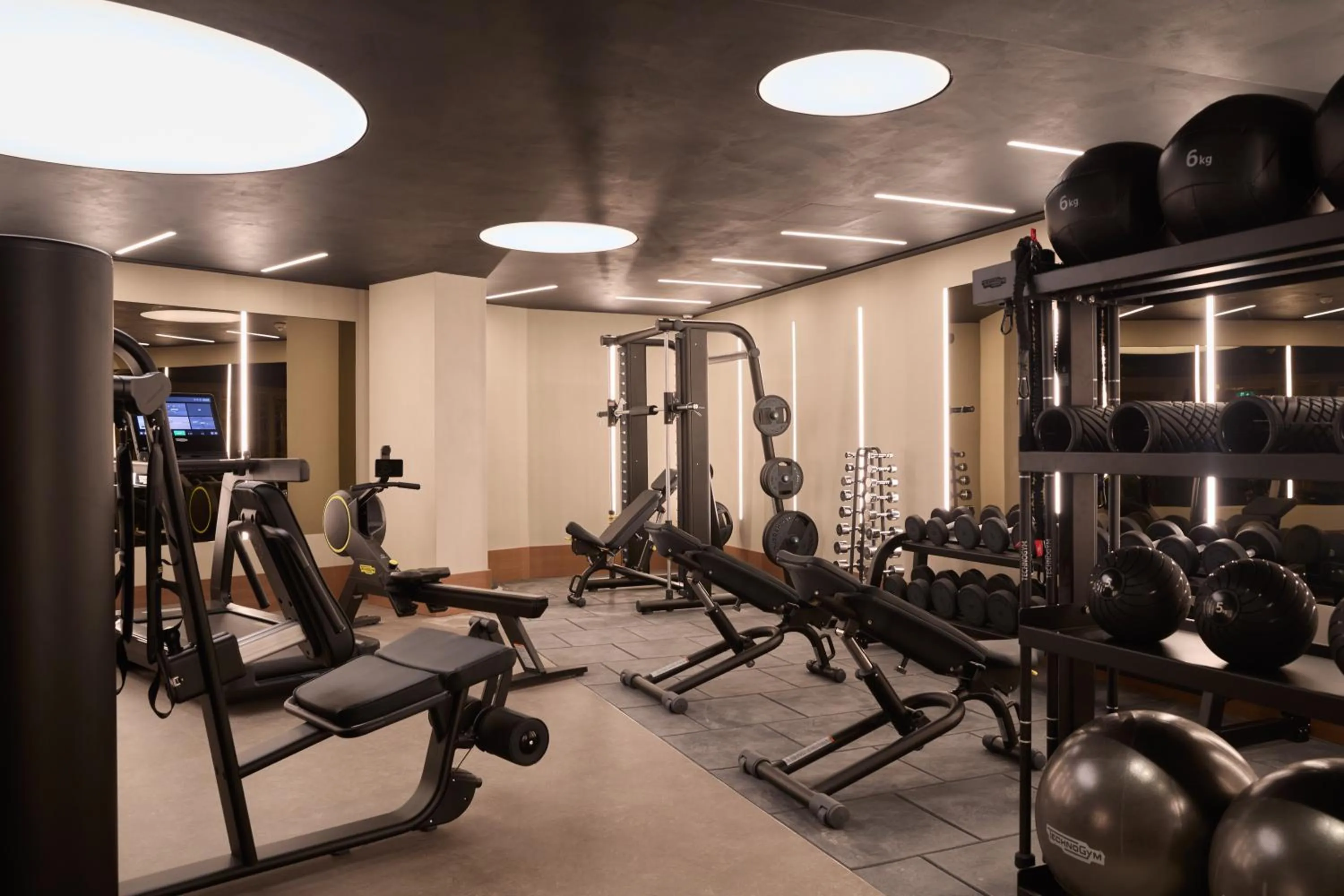 Fitness centre/facilities in The Newman