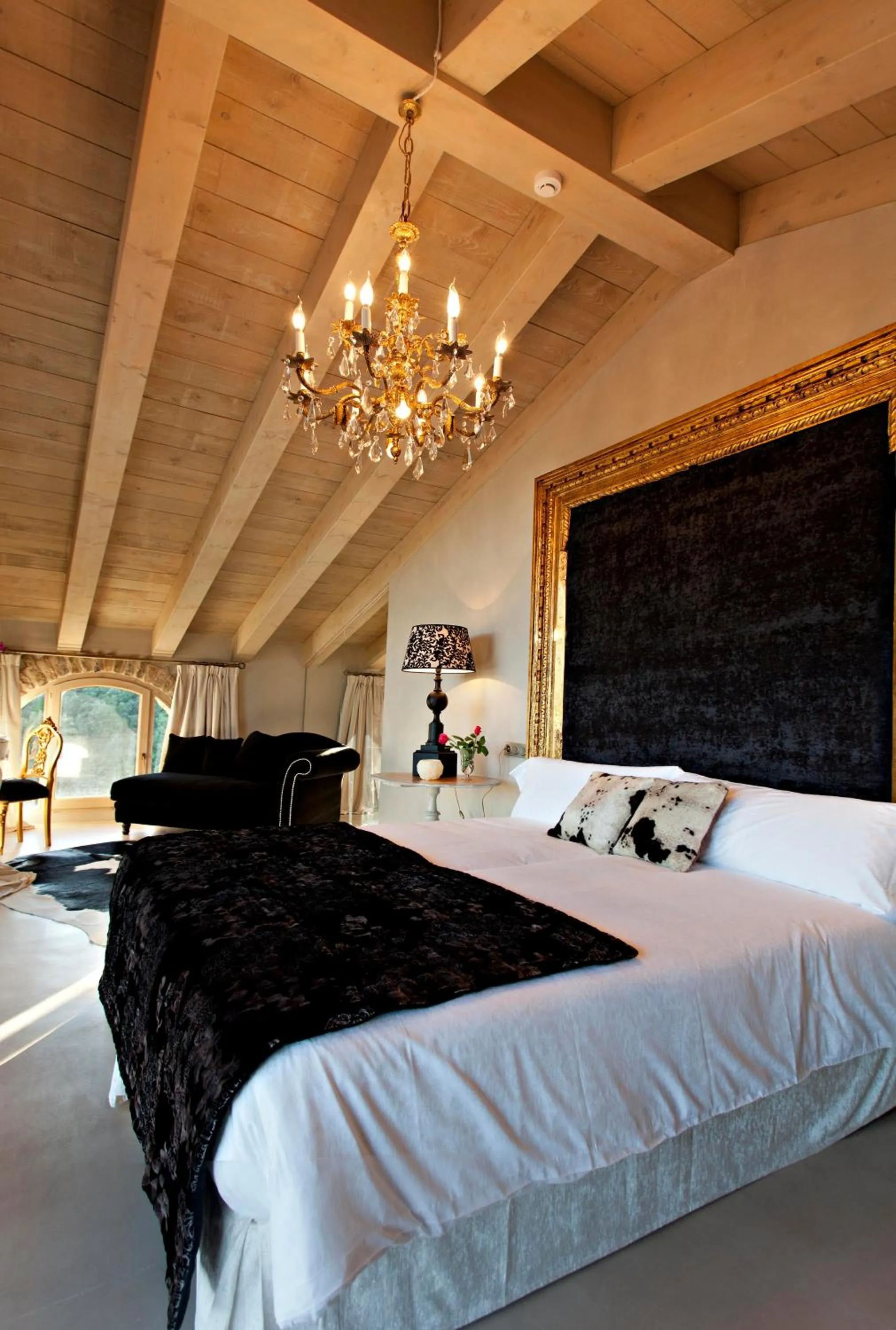 Bed in La Vella Farga Hotel