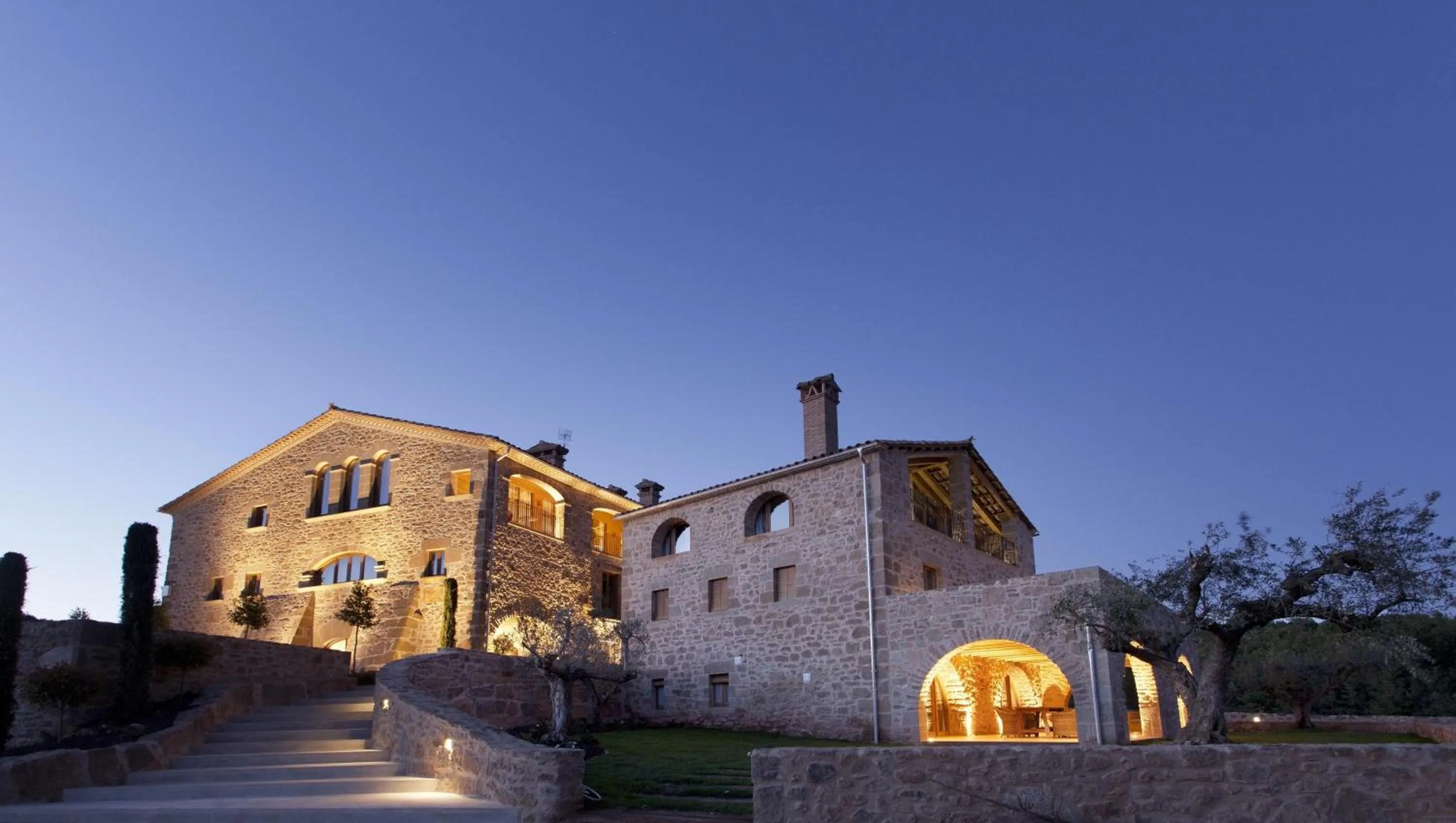 Facade/entrance in La Vella Farga Hotel
