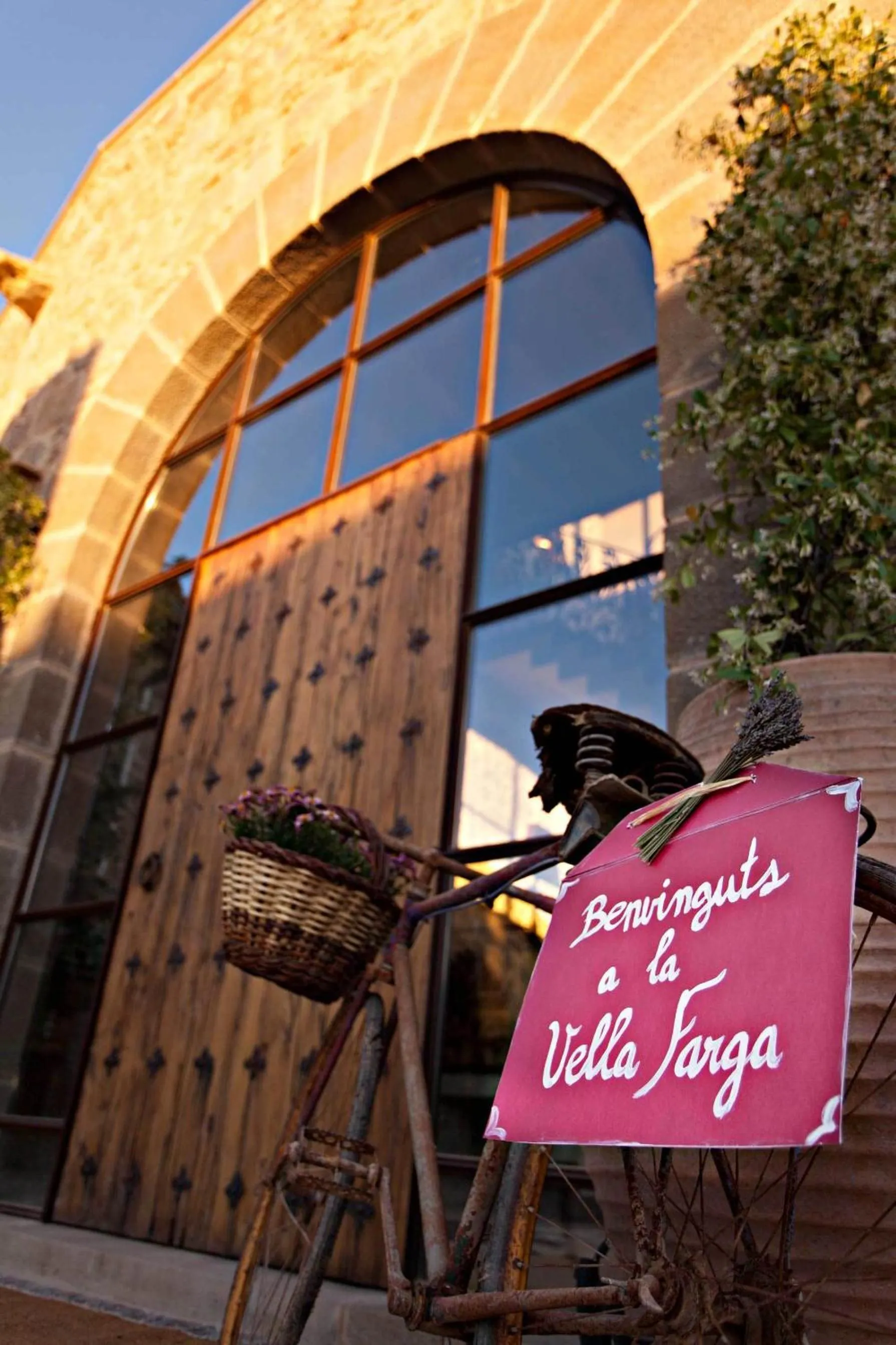 Facade/entrance in La Vella Farga Hotel